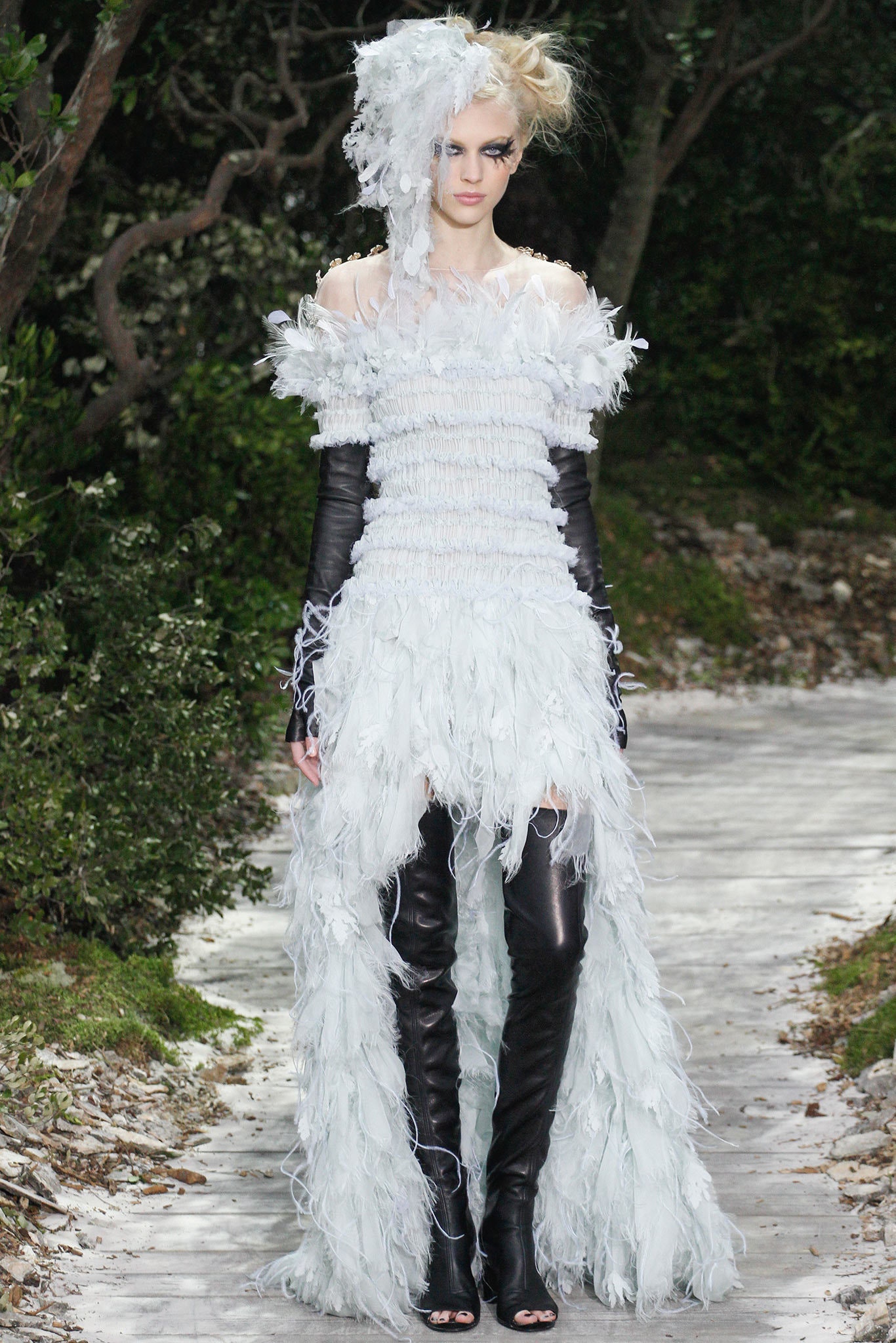 Chanel S/S 13 Couture Look 437