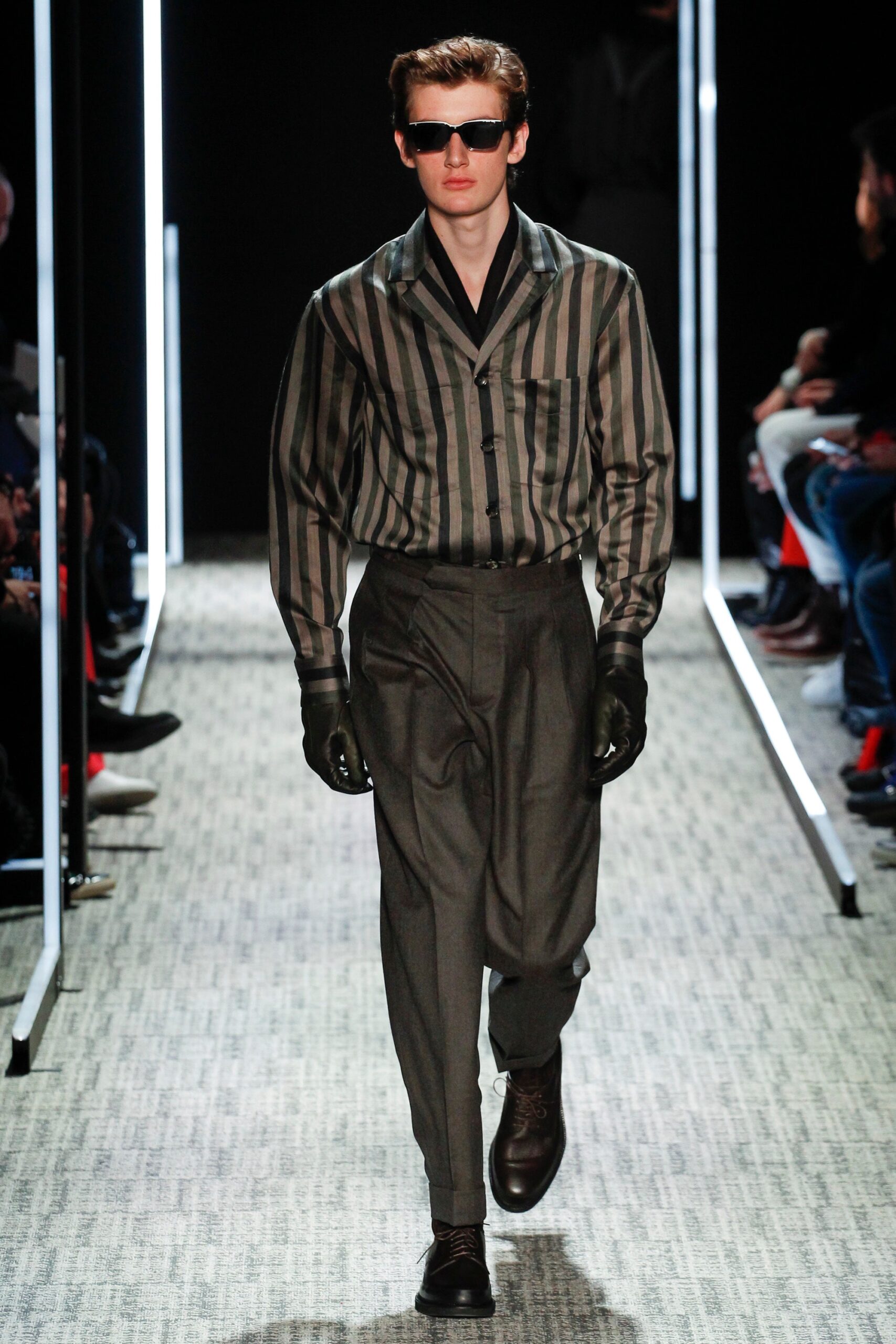 Cerruti 1881 F/W 17 Menswear Look 220