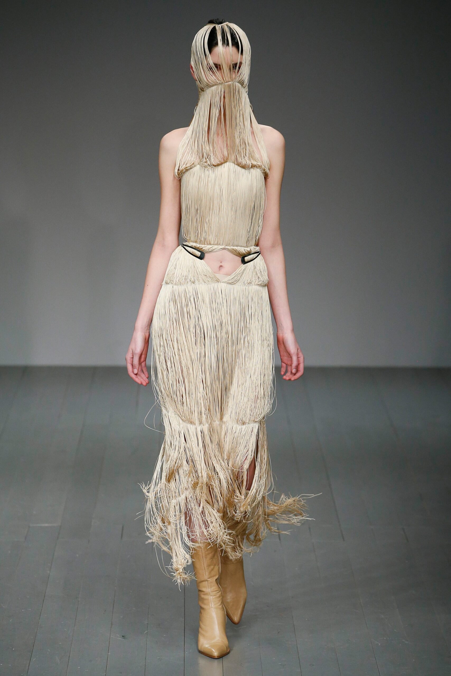 Central Saint Martins F/W 18 Look 12