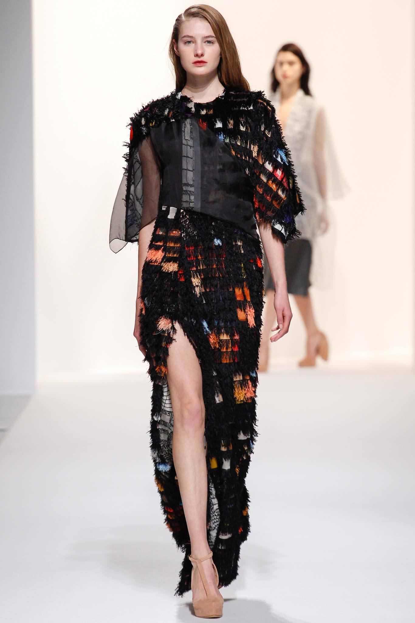 Chalayan F/W 14 Look 209