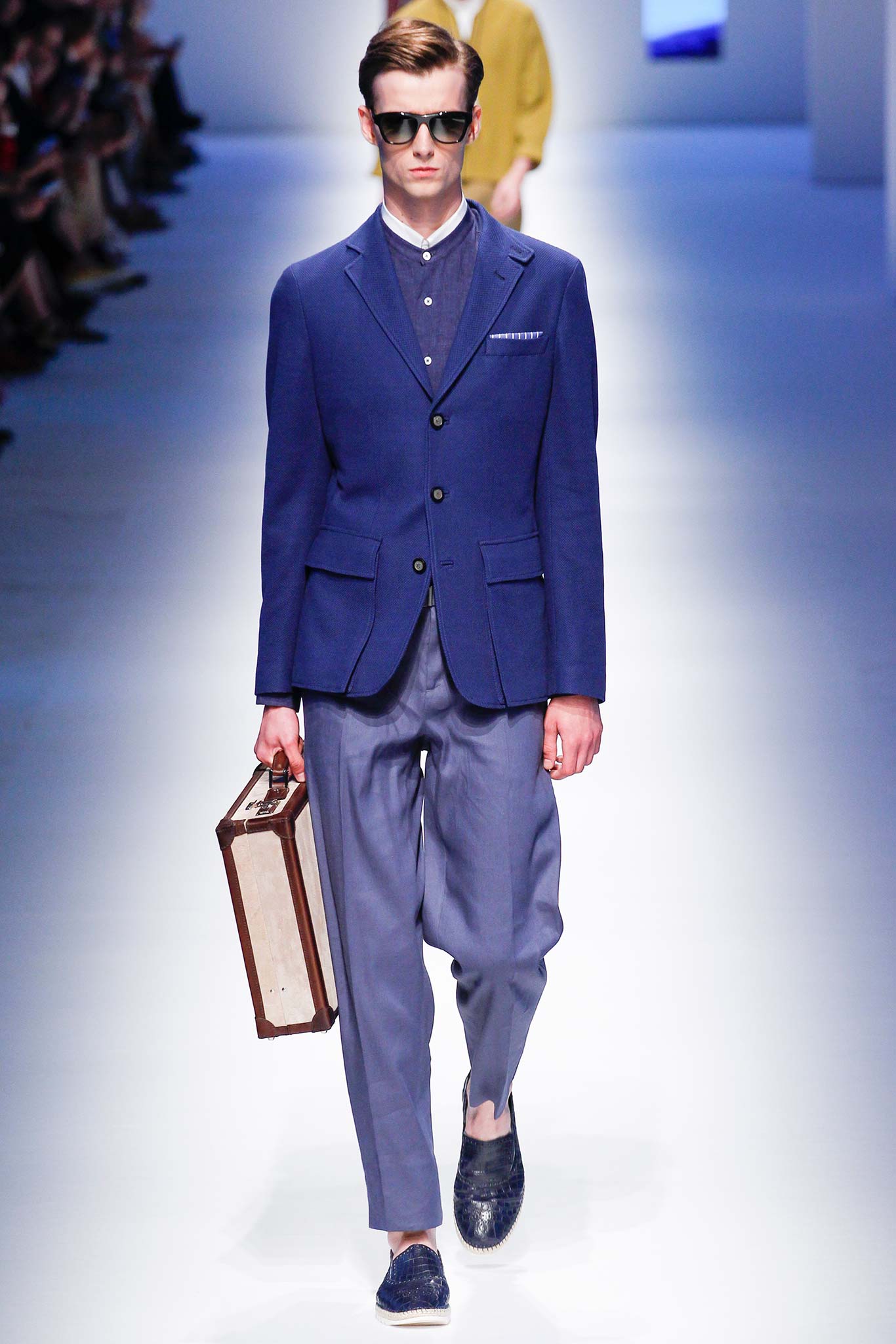 Canali S/S 16 Menswear Look 329
