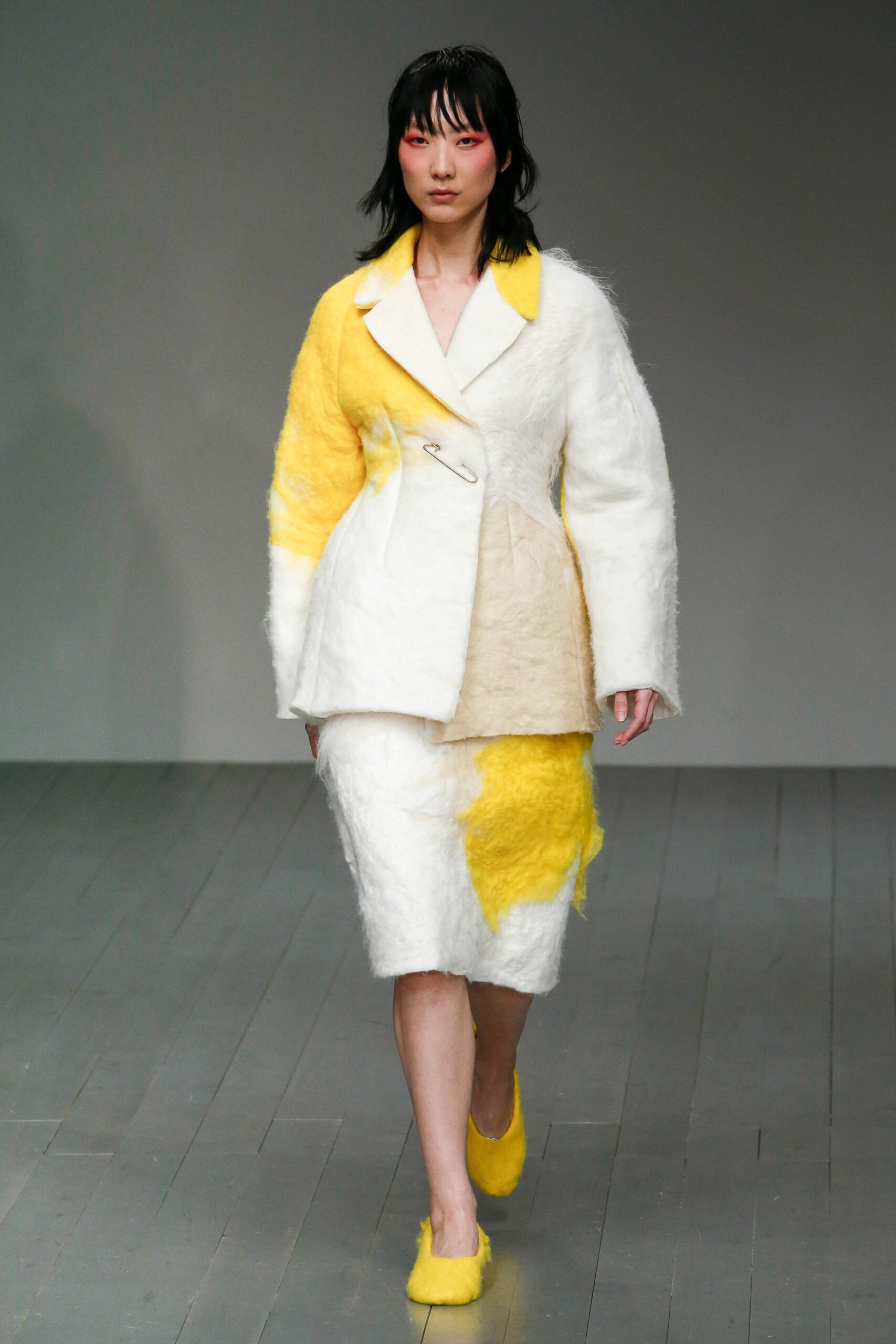 Central Saint Martins F/W 18 Look 25
