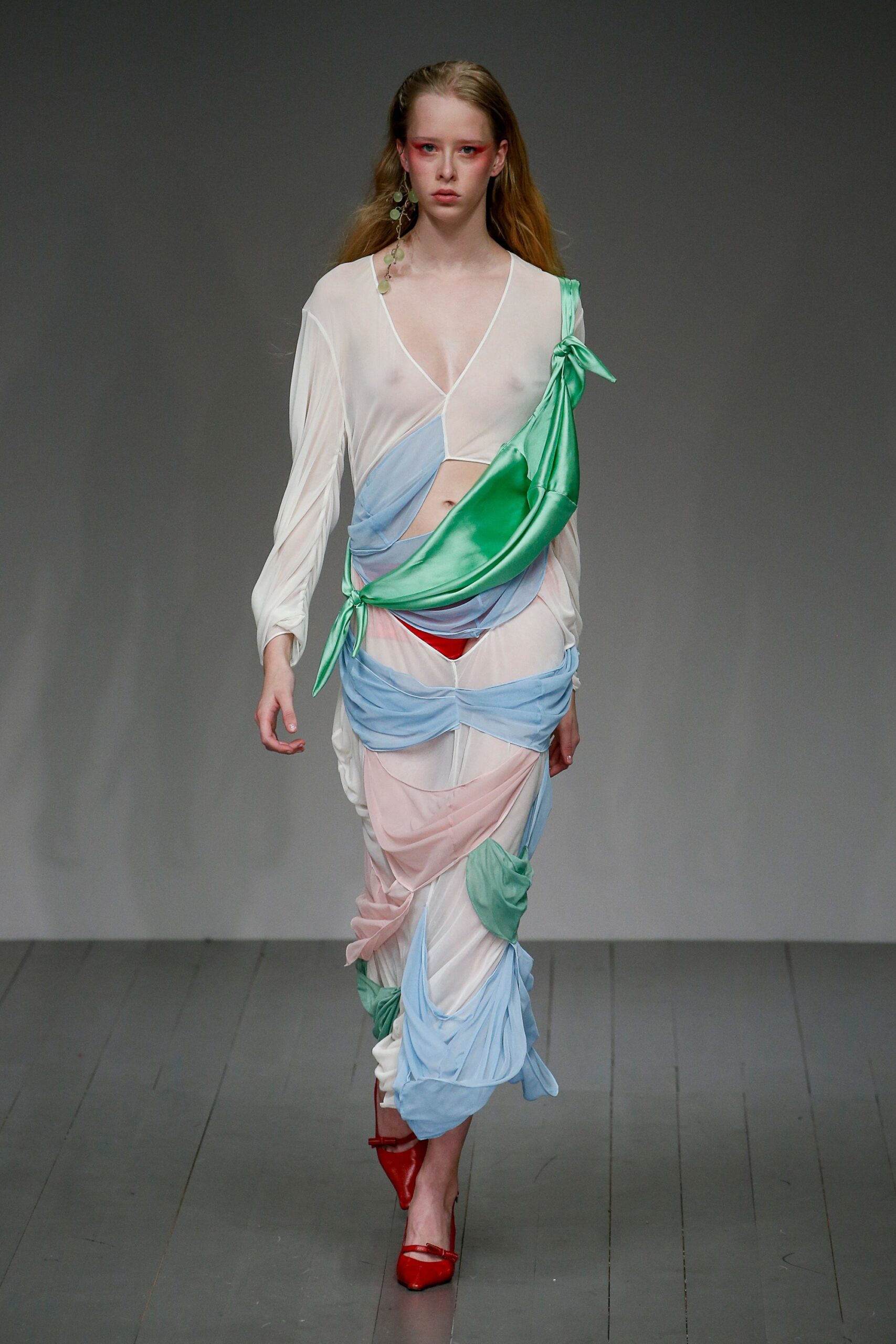 Central Saint Martins F/W 18 Look 44
