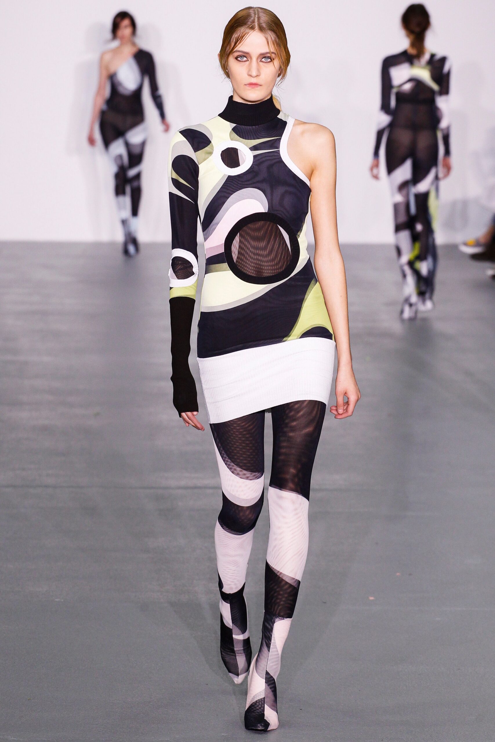 Central Saint Martins F/W 16 Look 52
