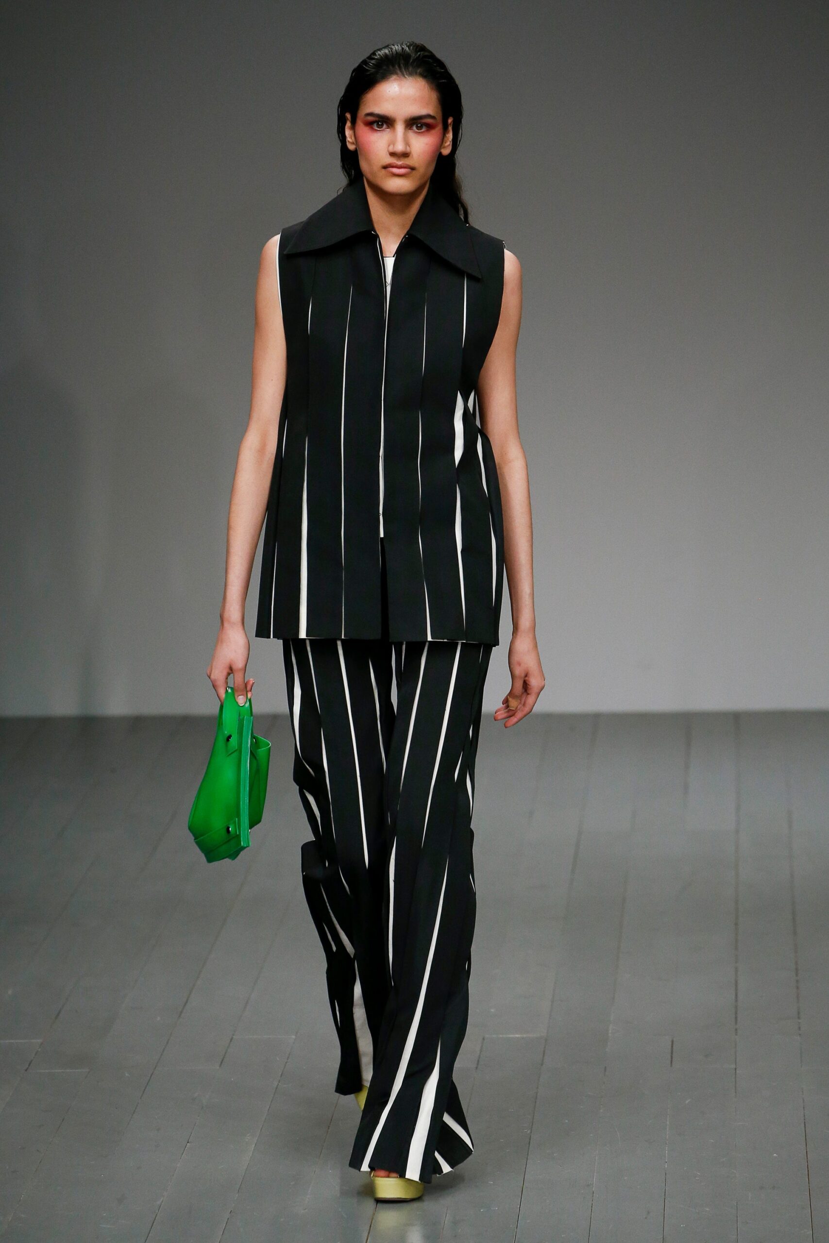 Central Saint Martins F/W 18 Look 53