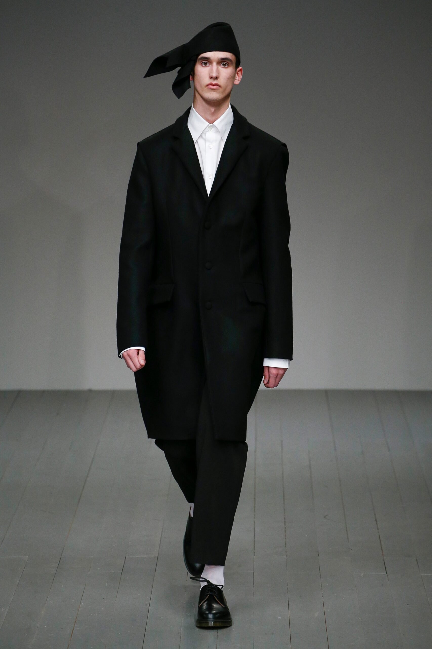 Central Saint Martins F/W 18 Look 56