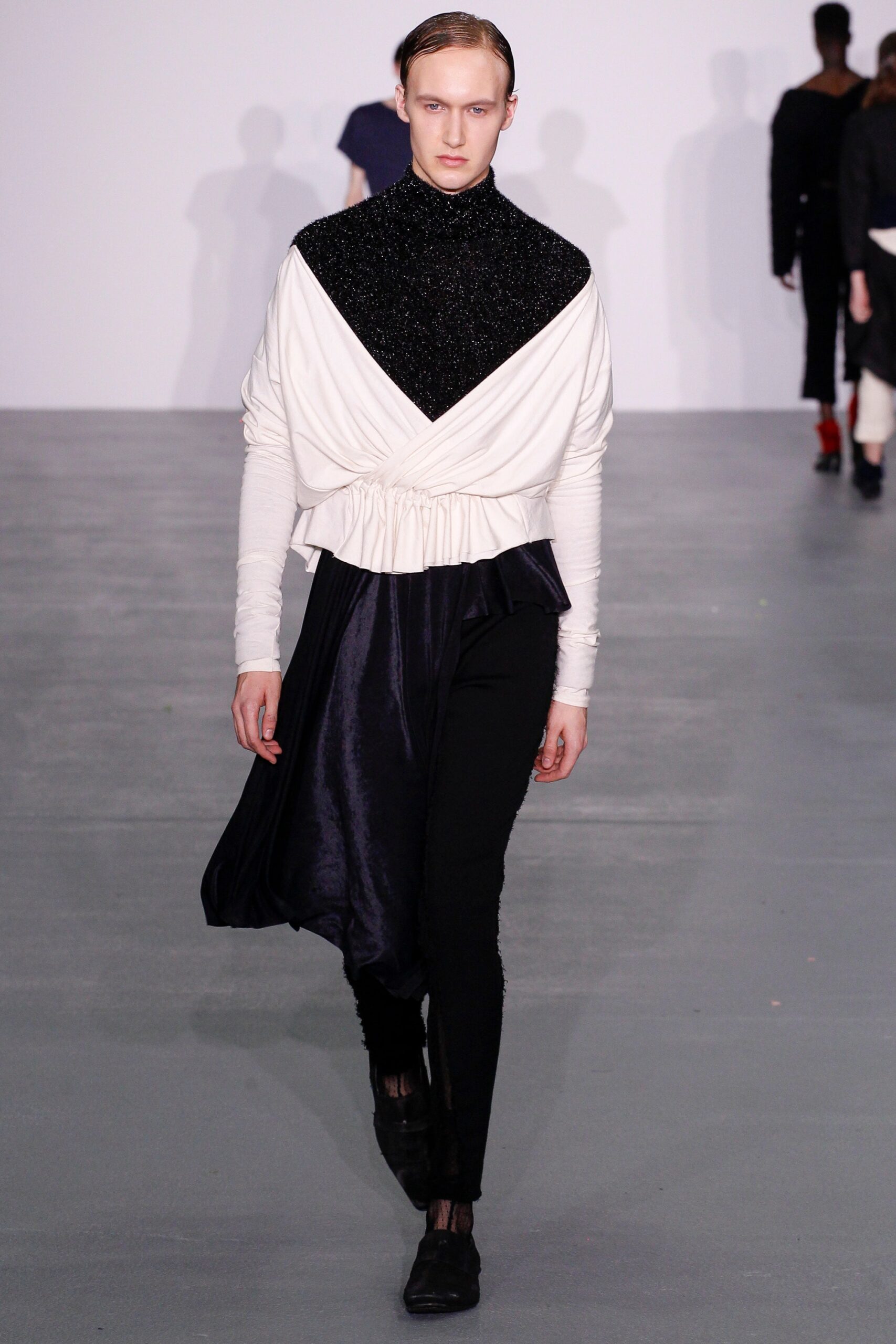 Central Saint Martins F/W 16 Look 69