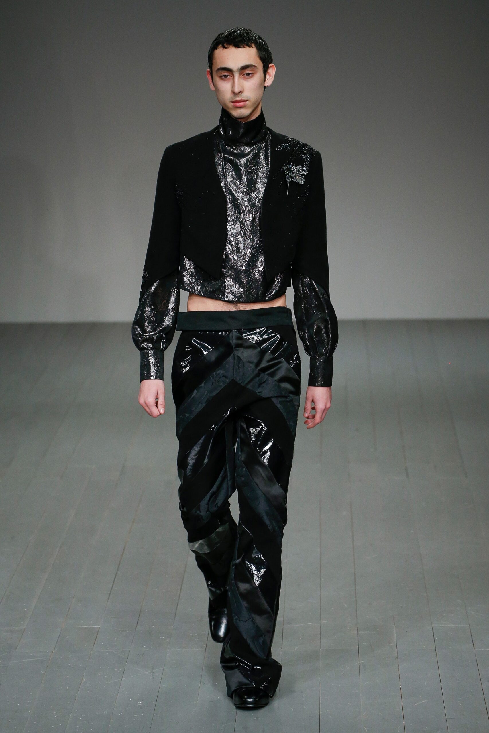 Central Saint Martins F/W 18 Look 81