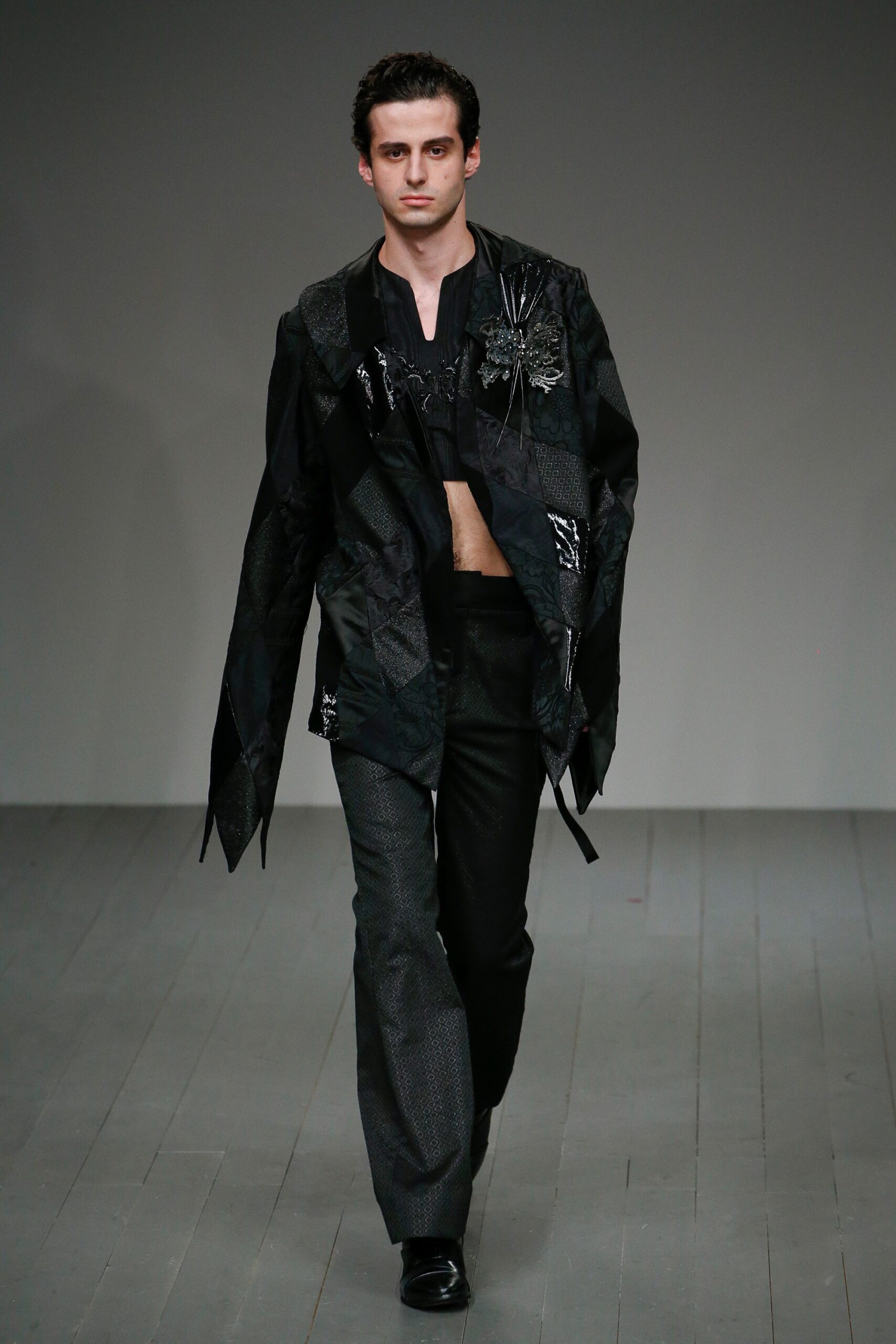 Central Saint Martins F/W 18 Look 88