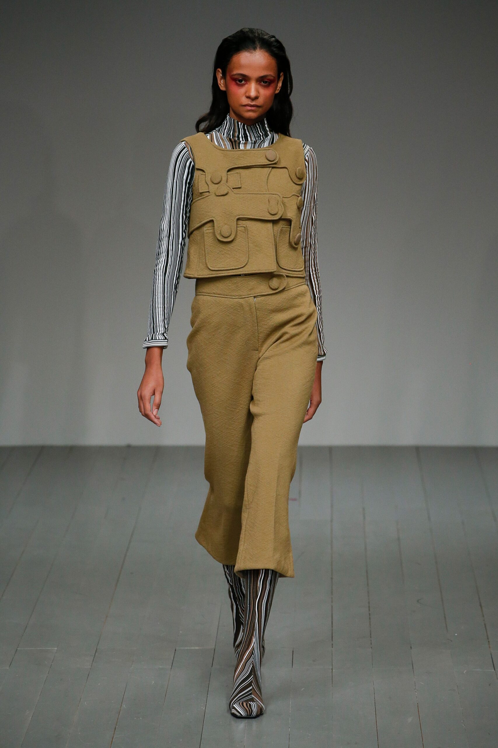 Central Saint Martins F/W 18 Look 94
