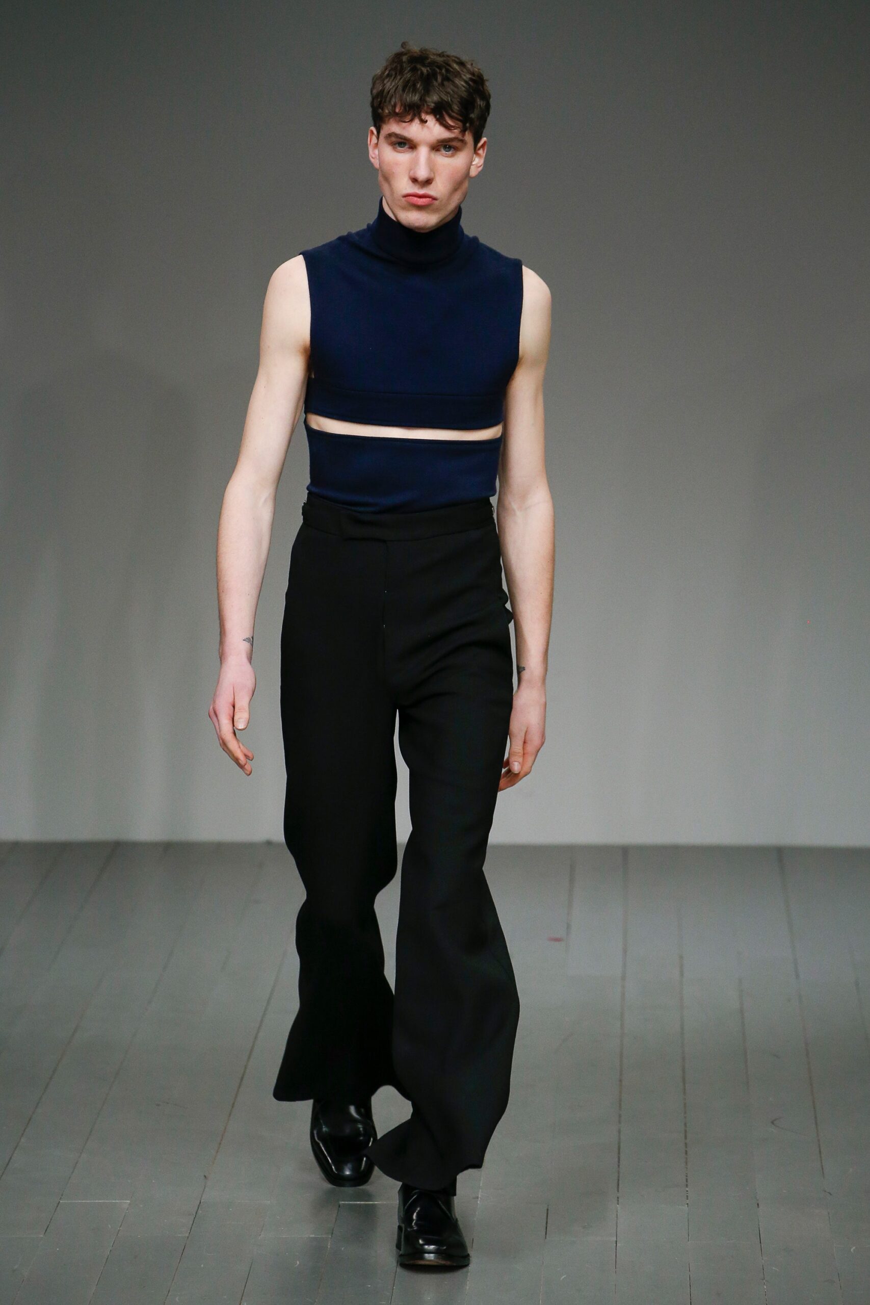Central Saint Martins F/W 18 Look 109