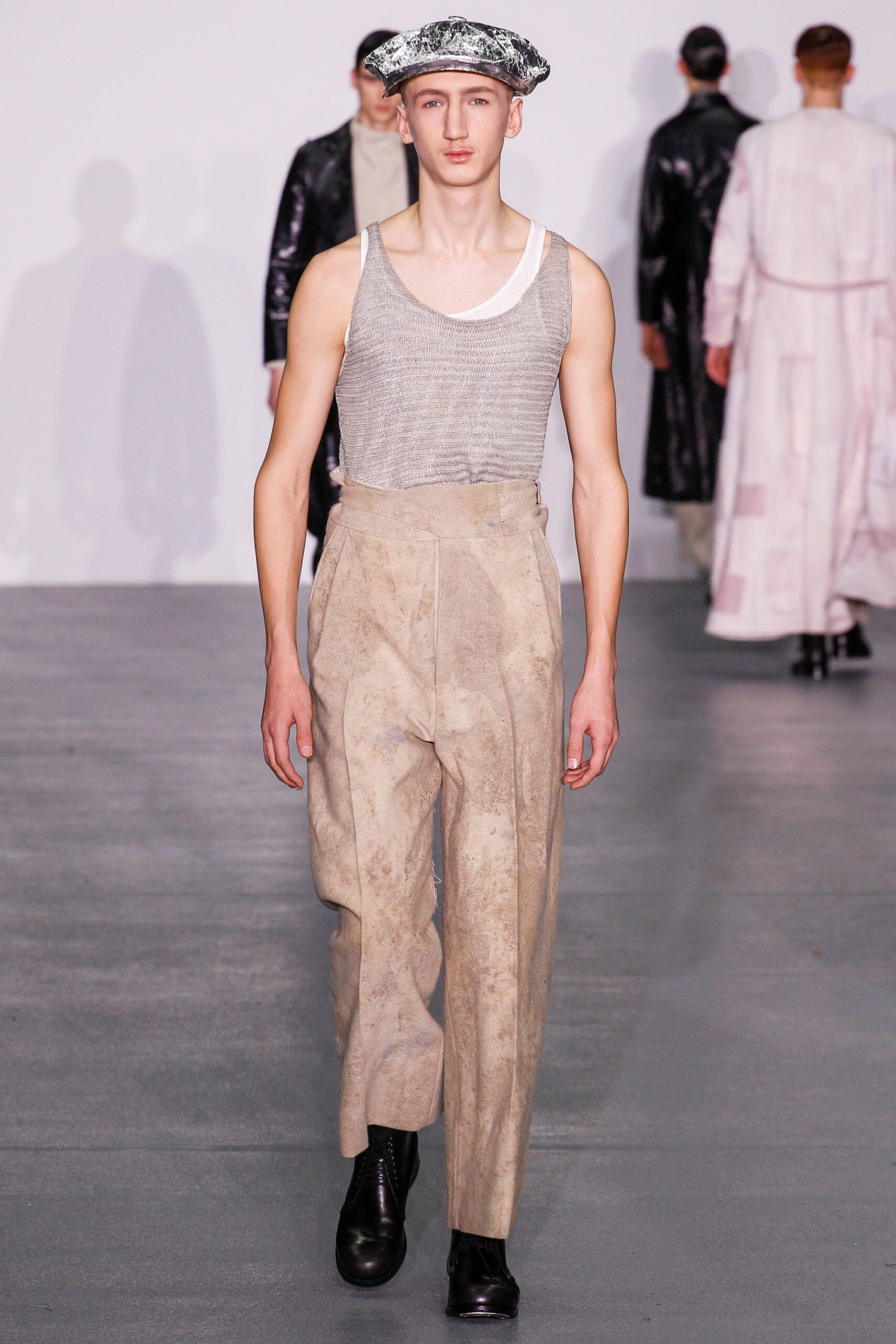 Central Saint Martins F/W 16 Look 89