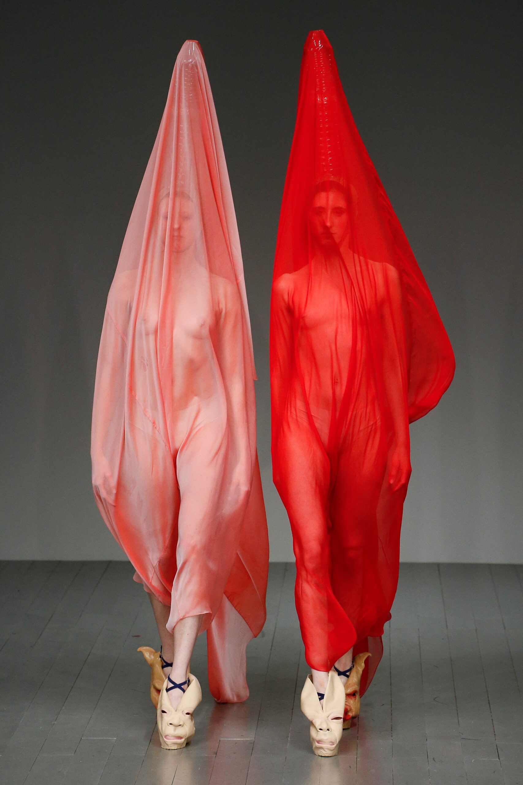 Central Saint Martins F/W 18 Look 147