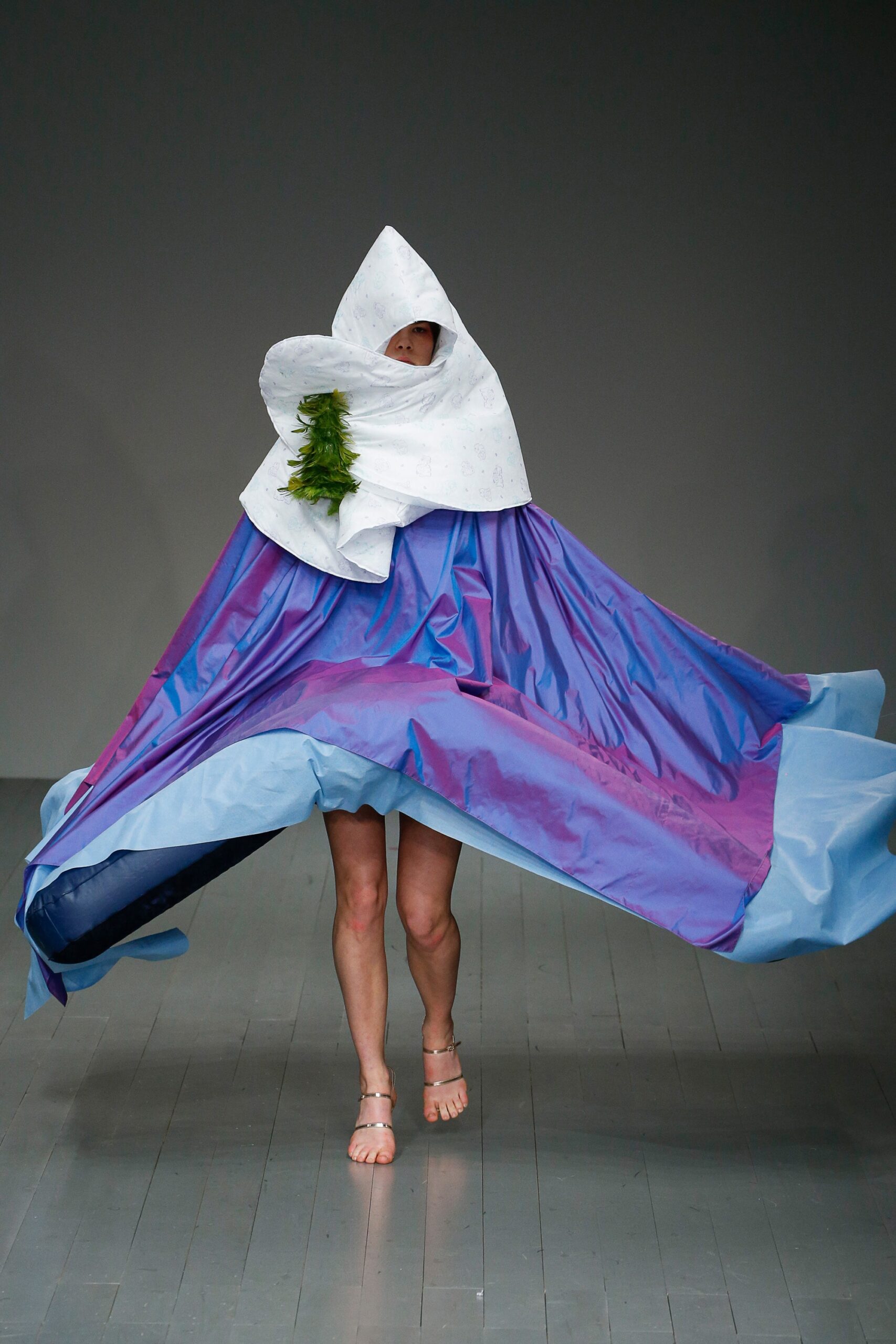 Central Saint Martins F/W 18 Look 148