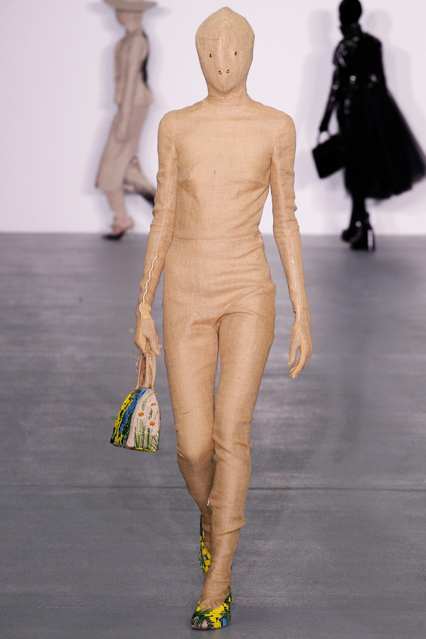 Central Saint Martins F/W 16 Look 109