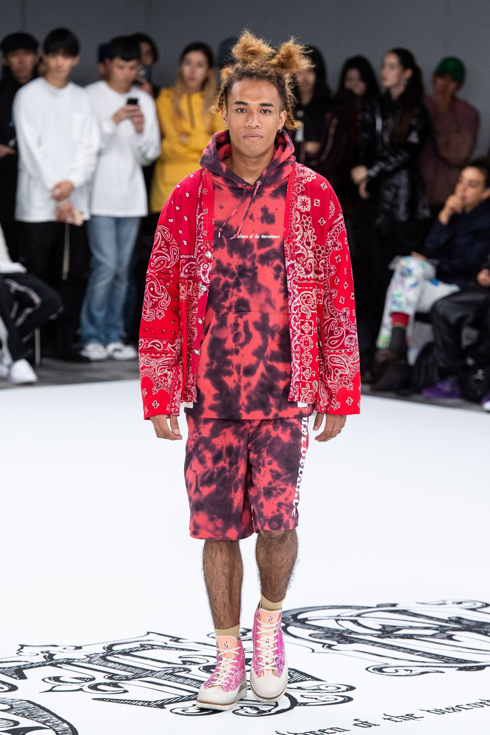 Children of the Discordance Tokyo S/S 20 Look 396