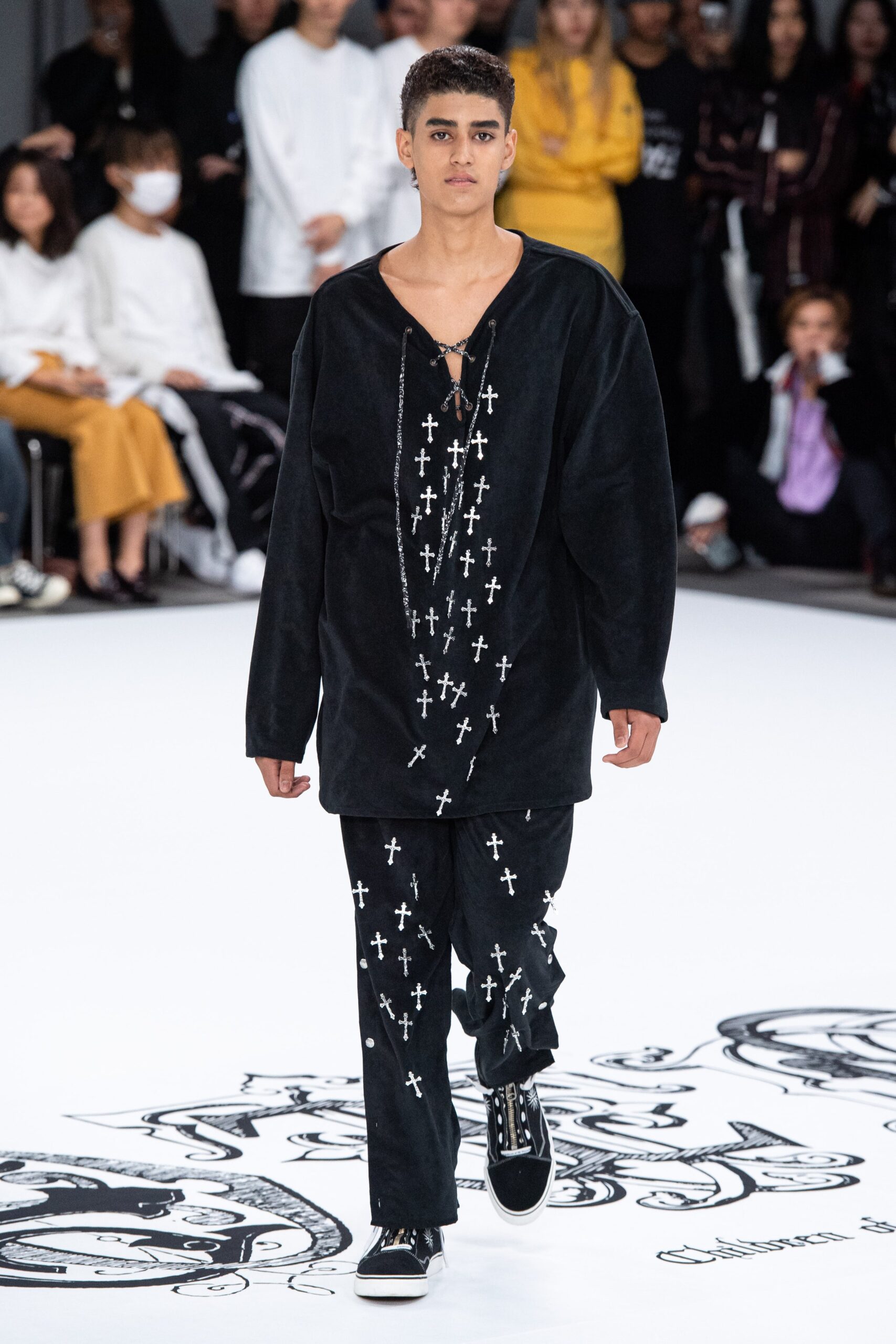 Children of the Discordance Tokyo S/S 20 Look 451