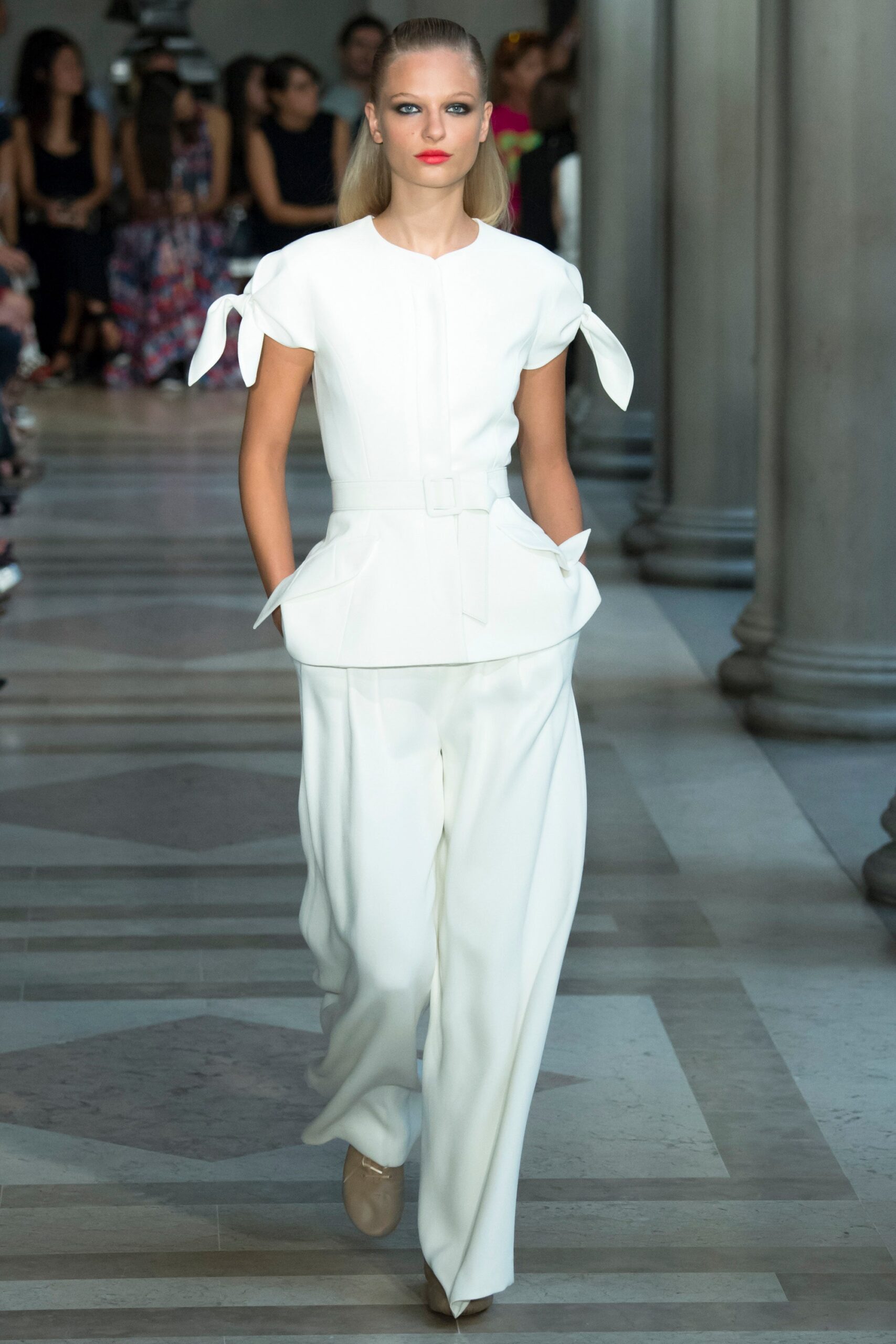 Carolina Herrera S/S 17 Look 79