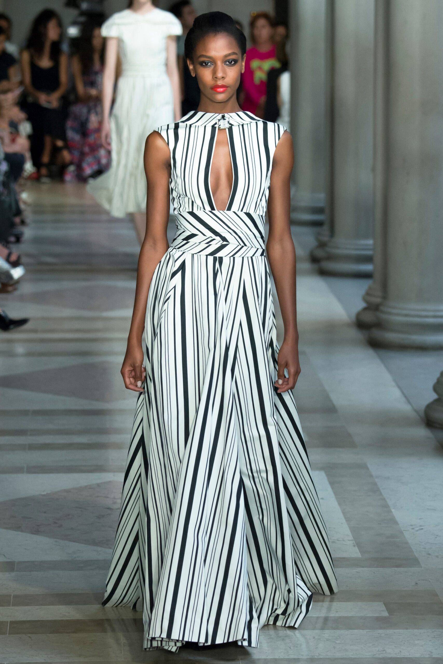 Carolina Herrera S/S 17 Look 103