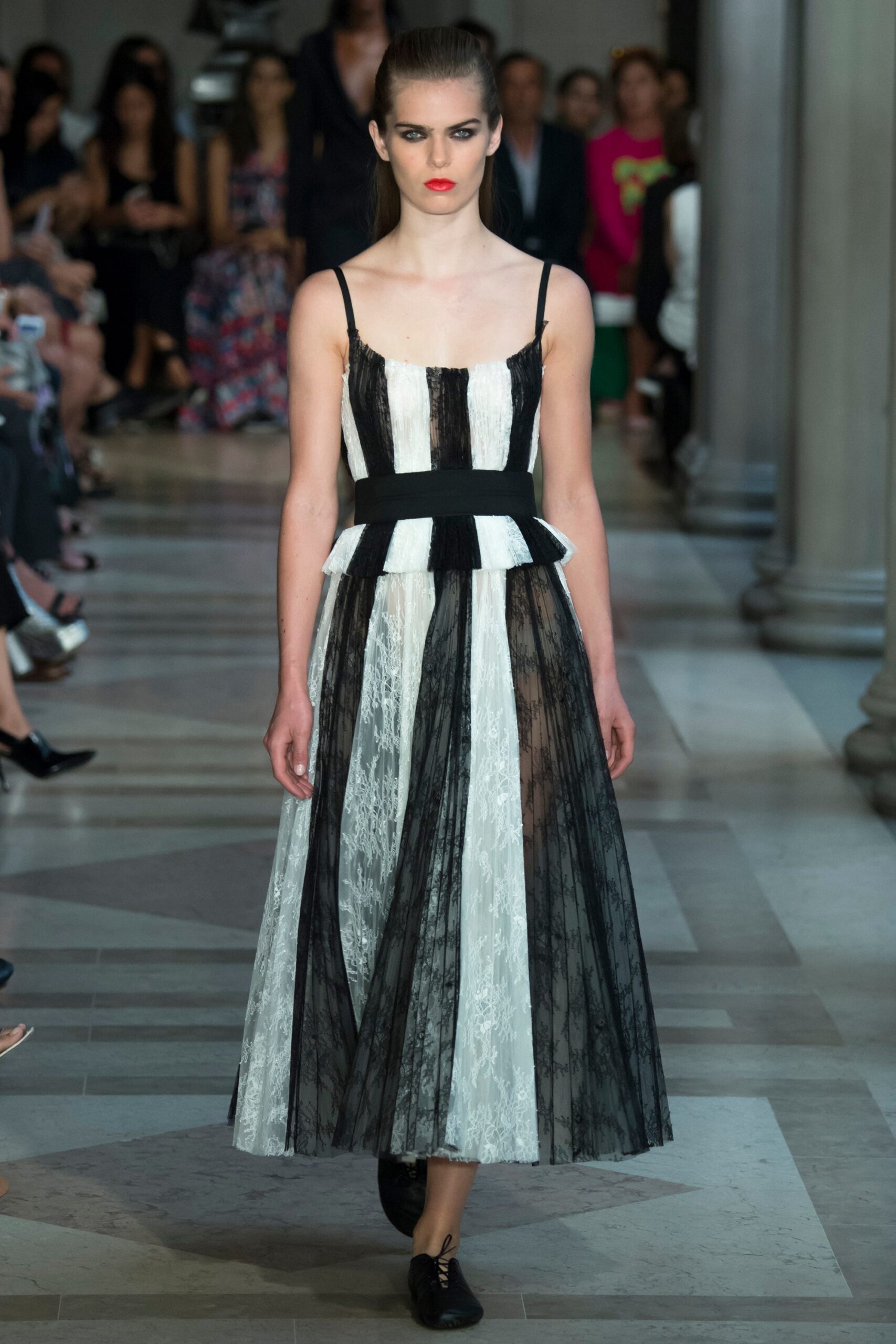Carolina Herrera S/S 17 Look 255