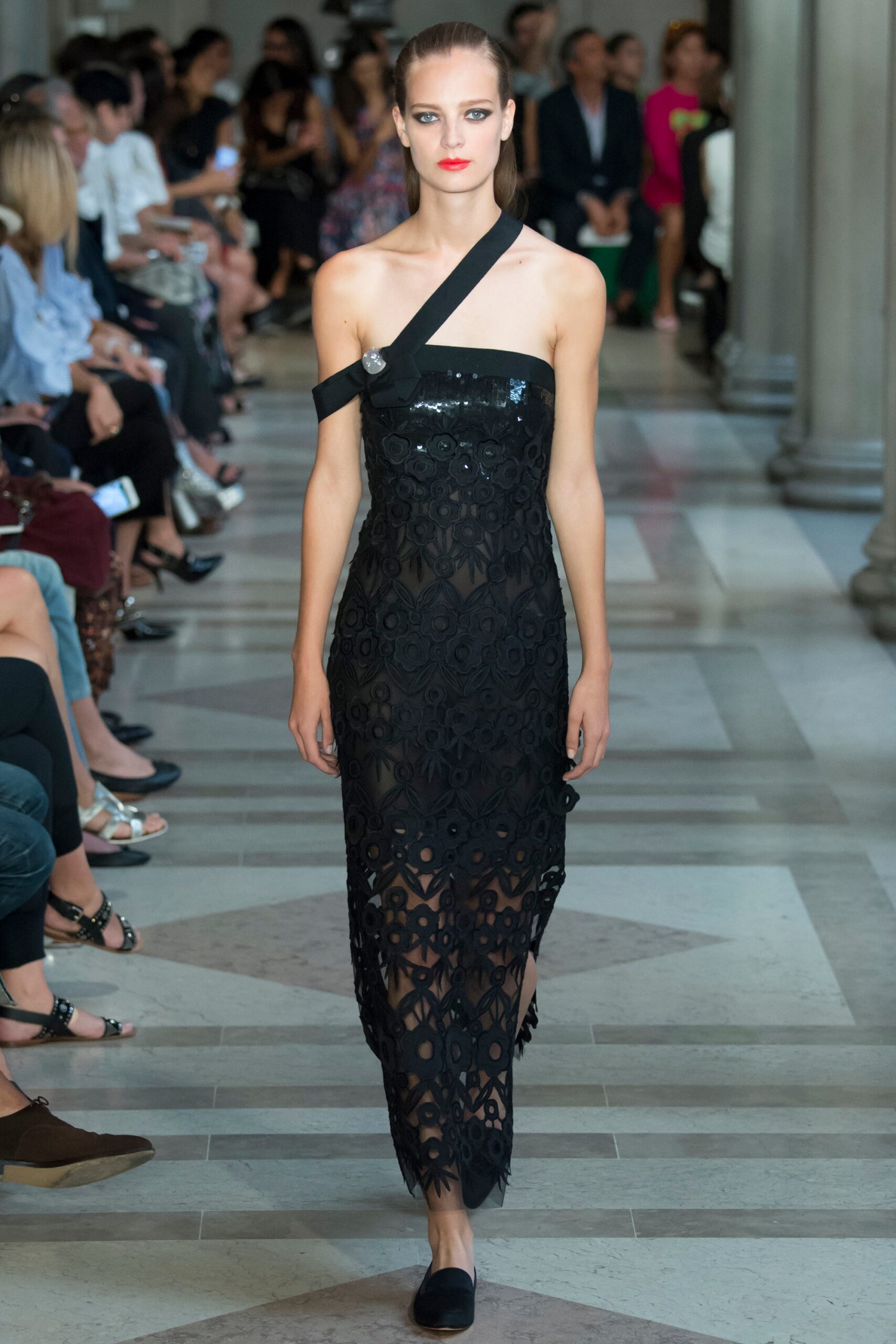 Carolina Herrera S/S 17 Look 425