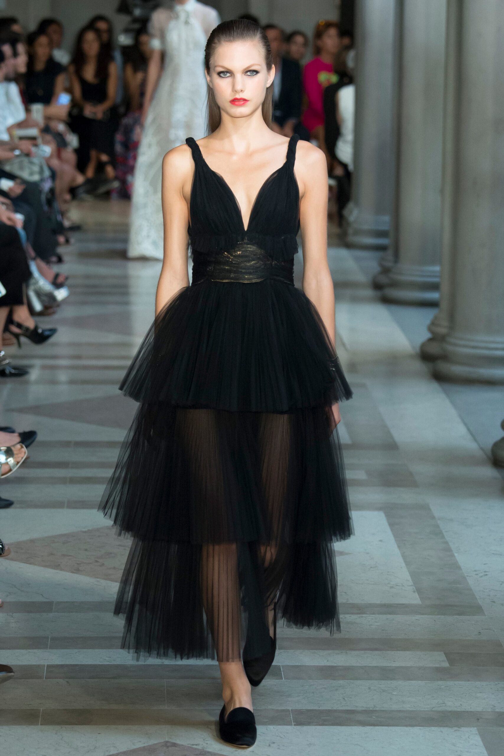 Carolina Herrera S/S 17 Look 431