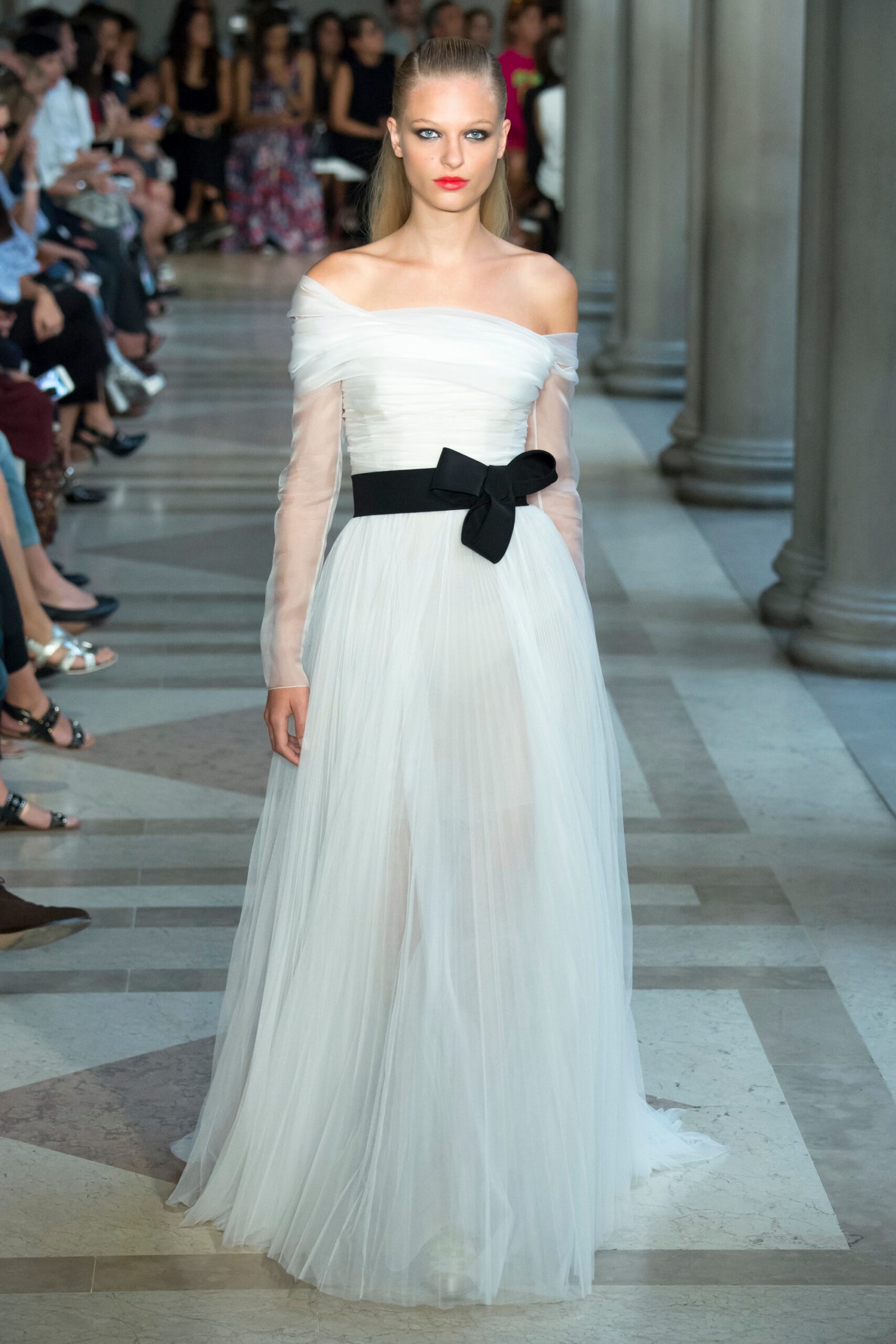 Carolina Herrera S/S 17 Look 471