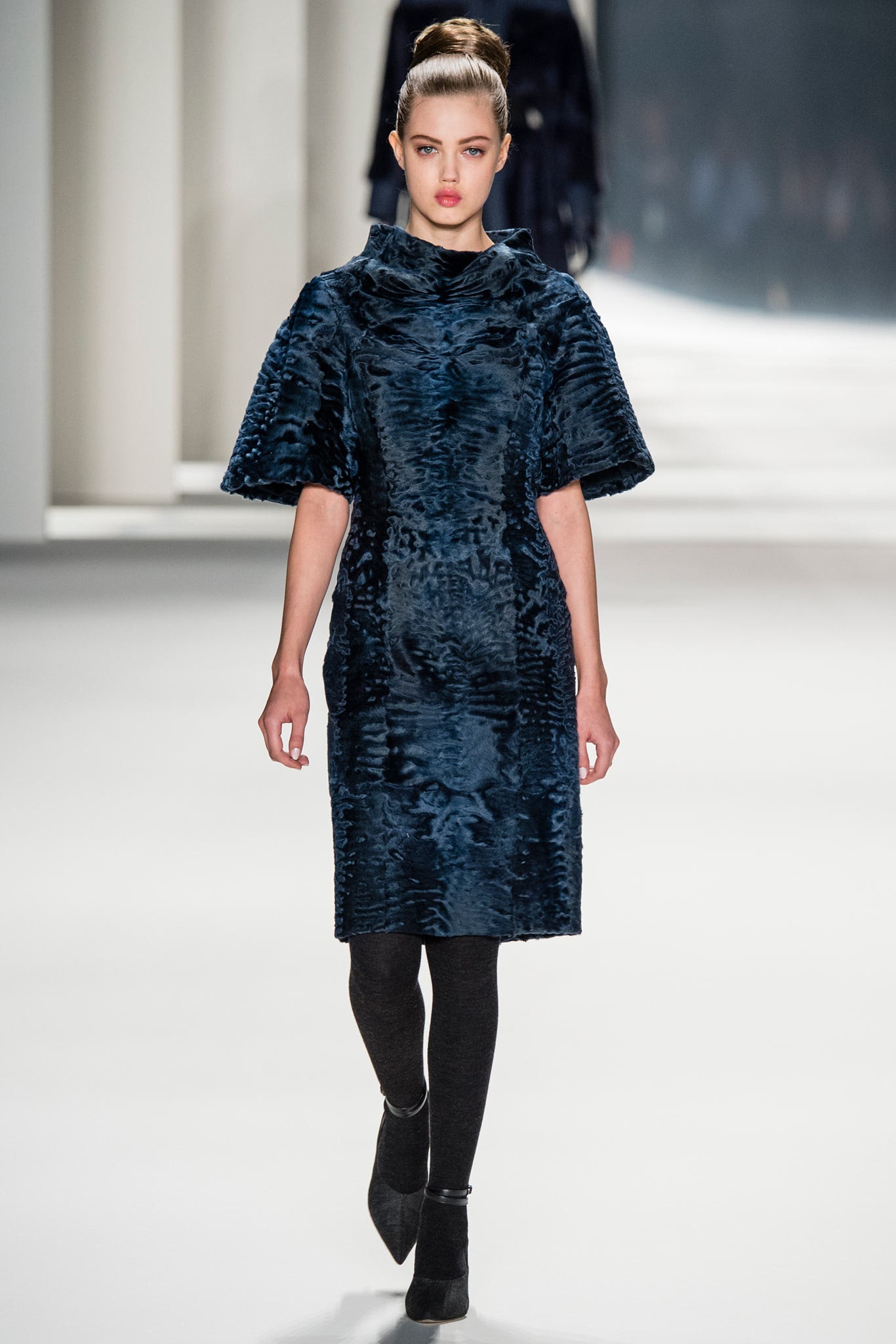 Carolina Herrera F/W 14 Look 9