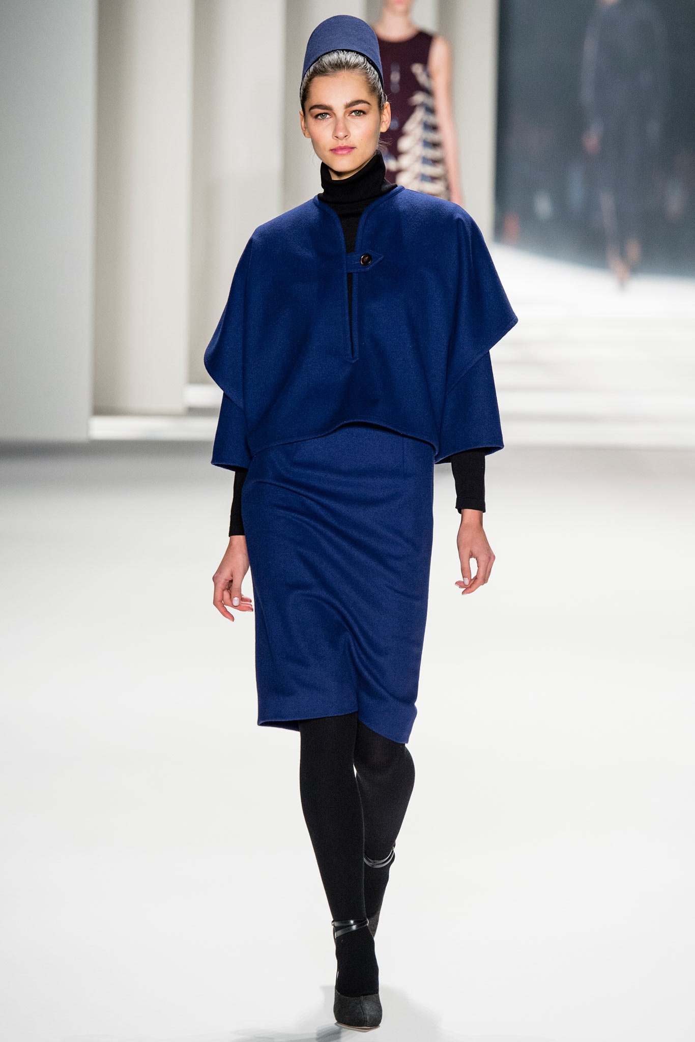 Carolina Herrera F/W 14 Look 37
