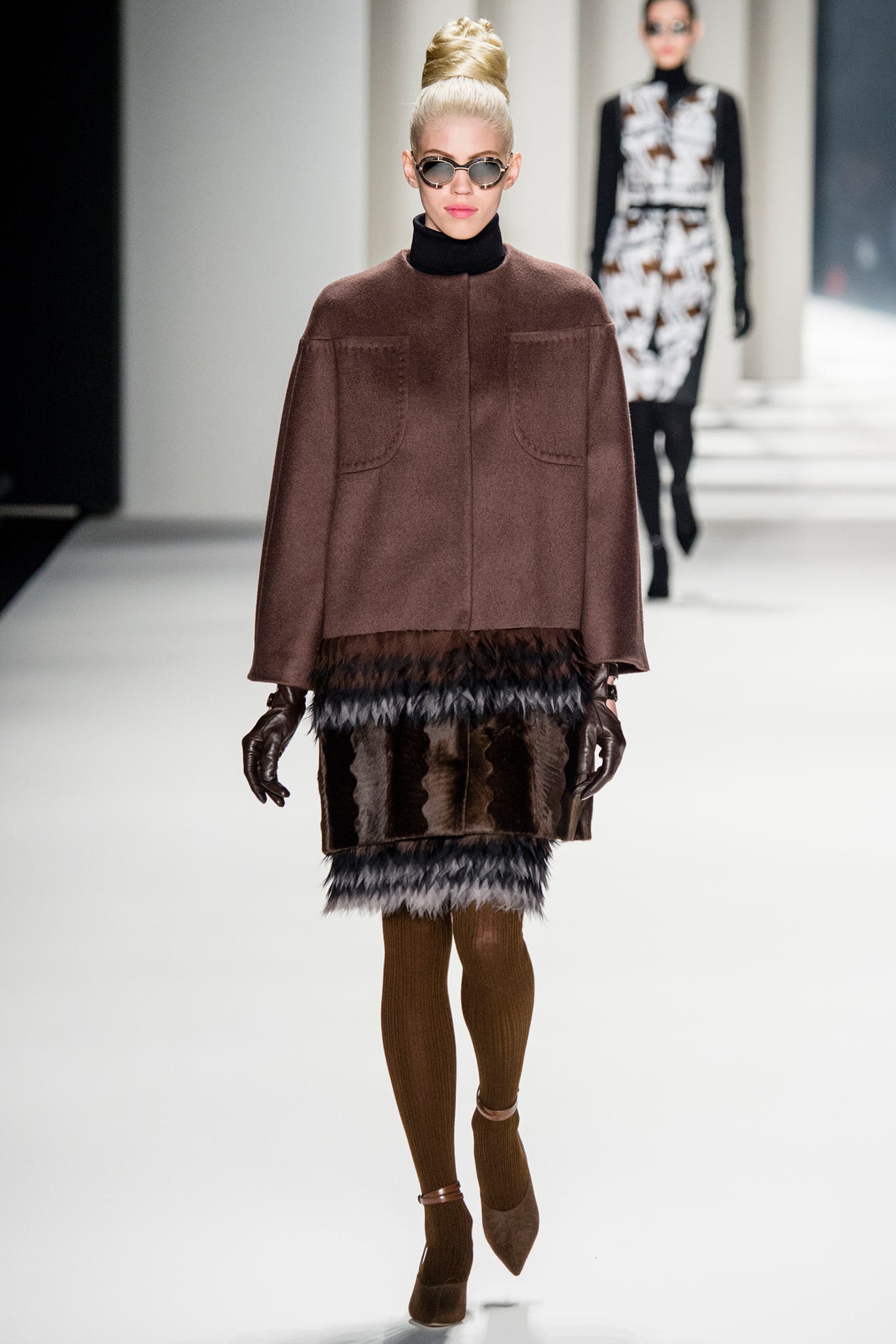 Carolina Herrera F/W 14 Look 85