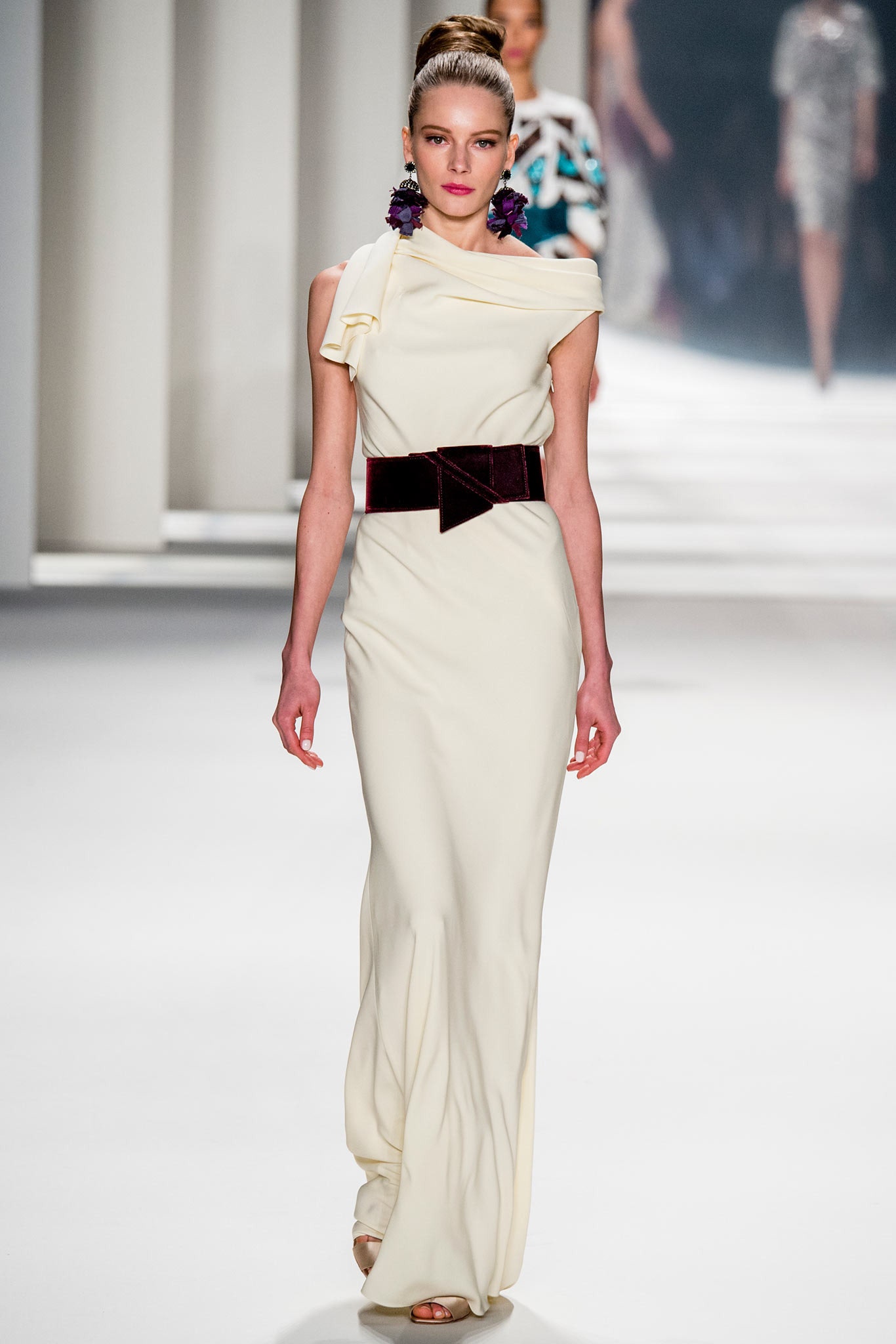 Carolina Herrera F/W 14 Look 216