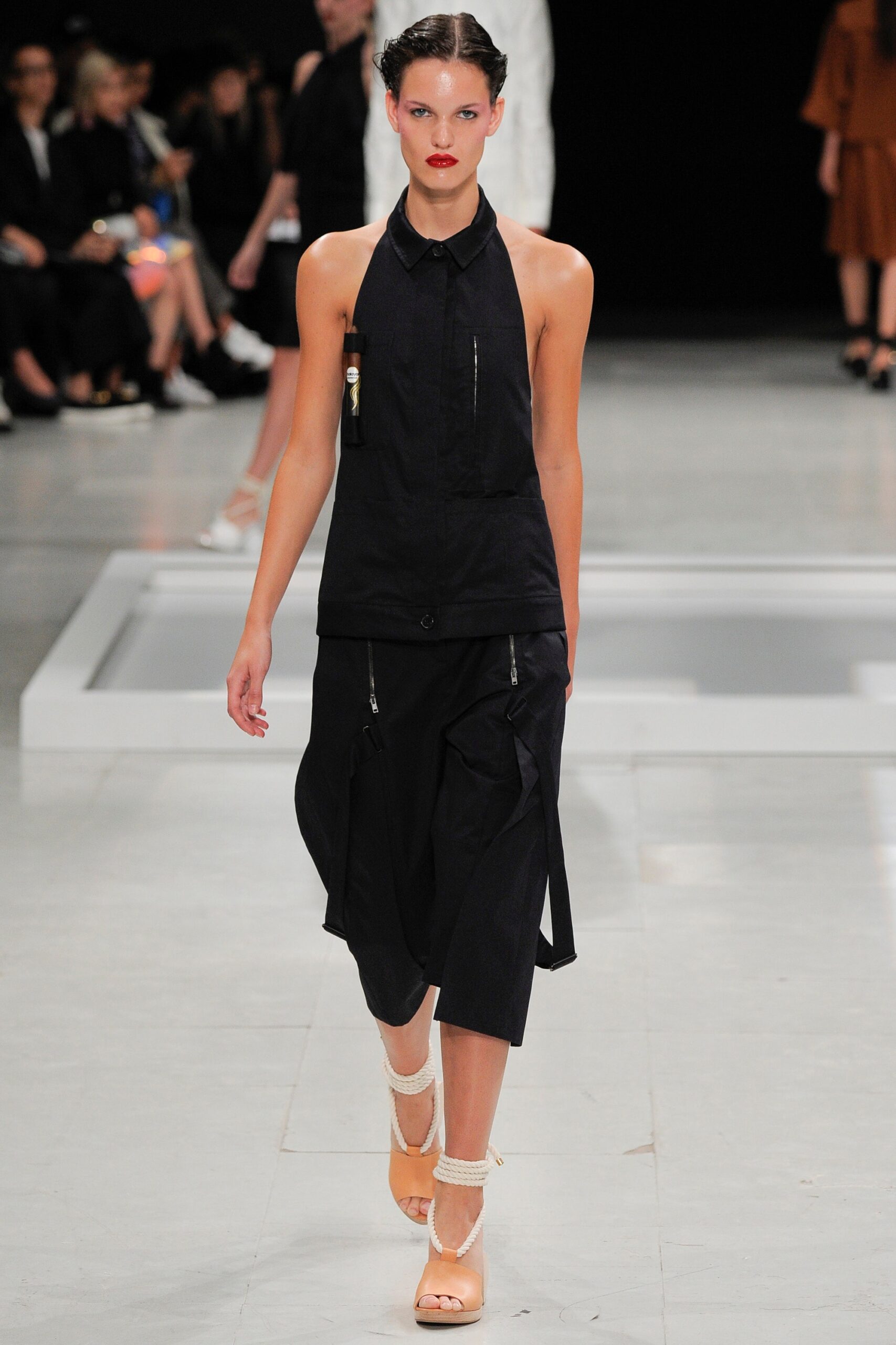 Chalayan S/S 16 Look 157