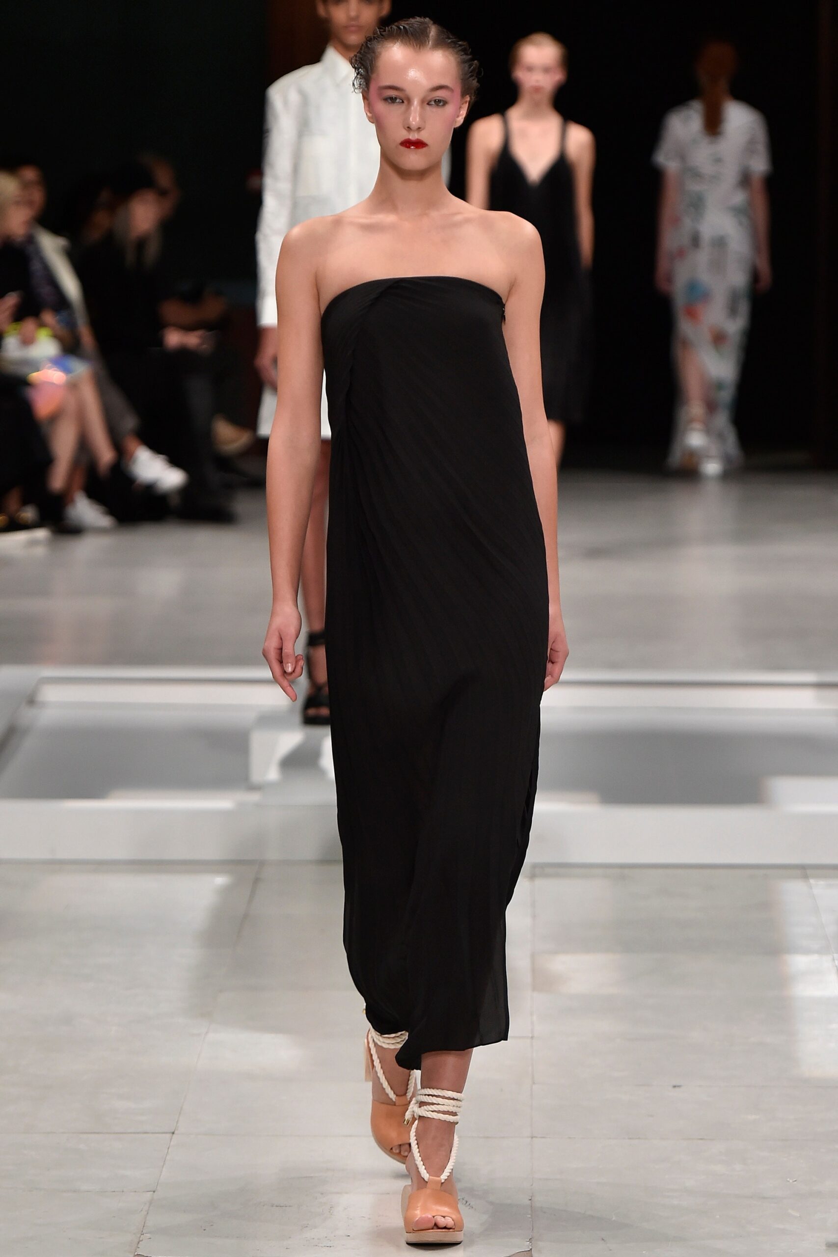 Chalayan S/S 16 Look 398