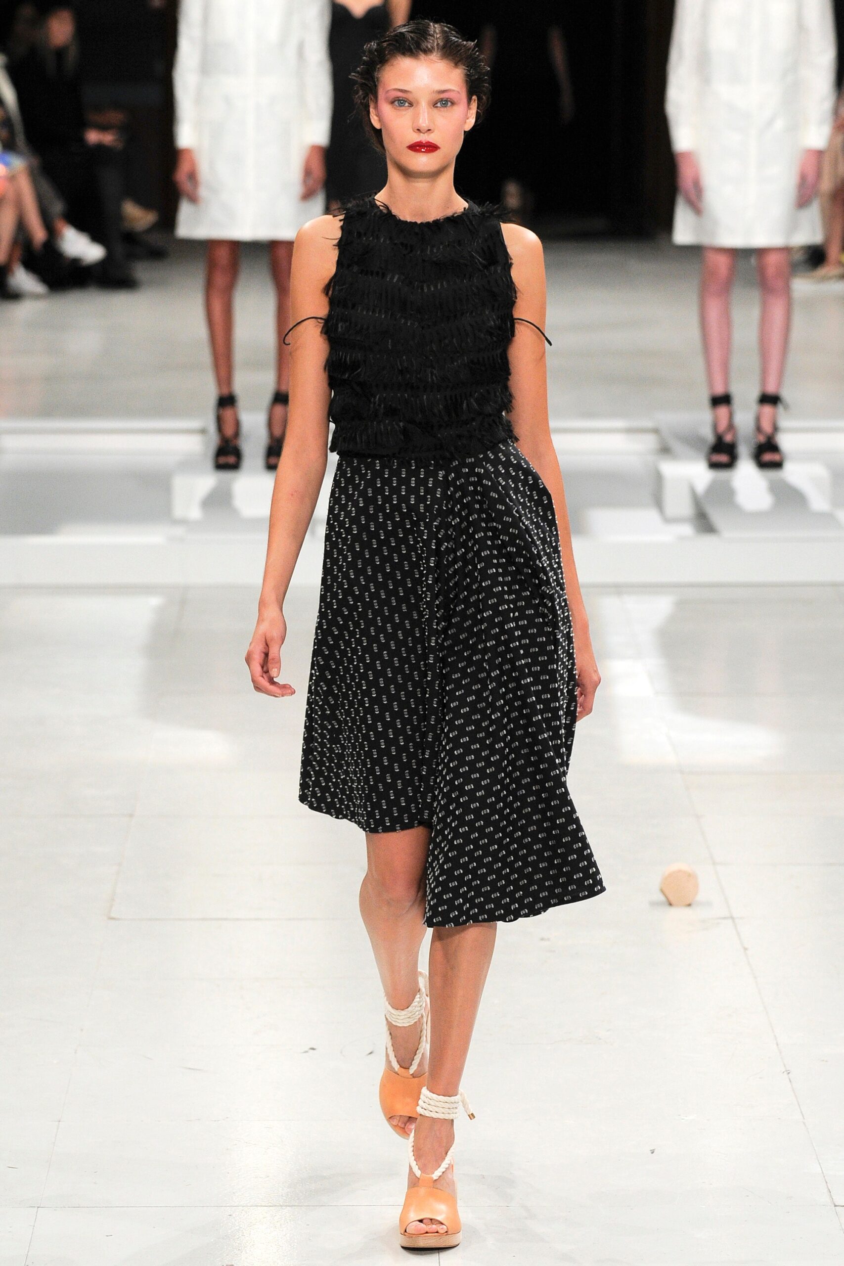 Chalayan S/S 16 Look 518