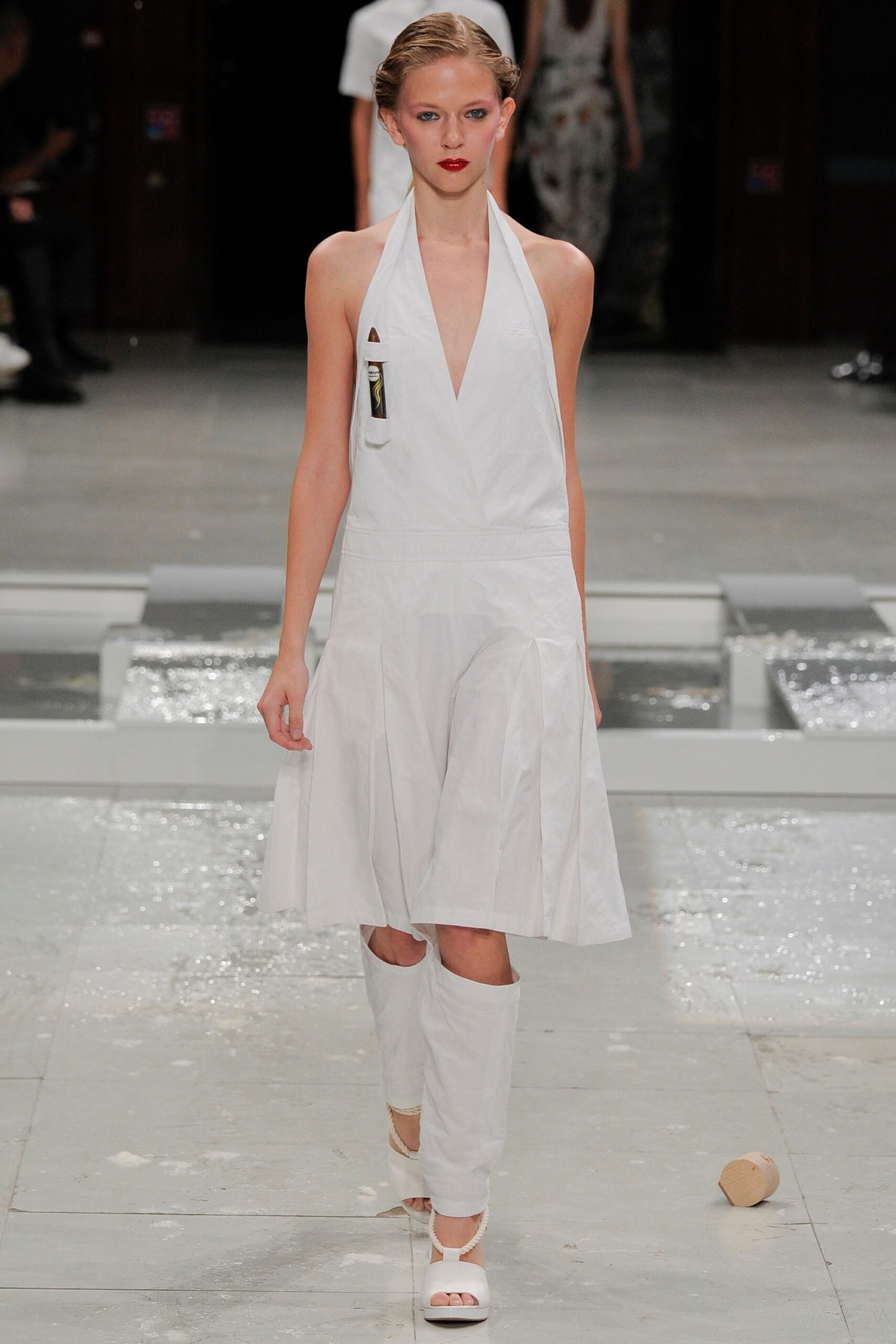 Chalayan S/S 16 Look 668