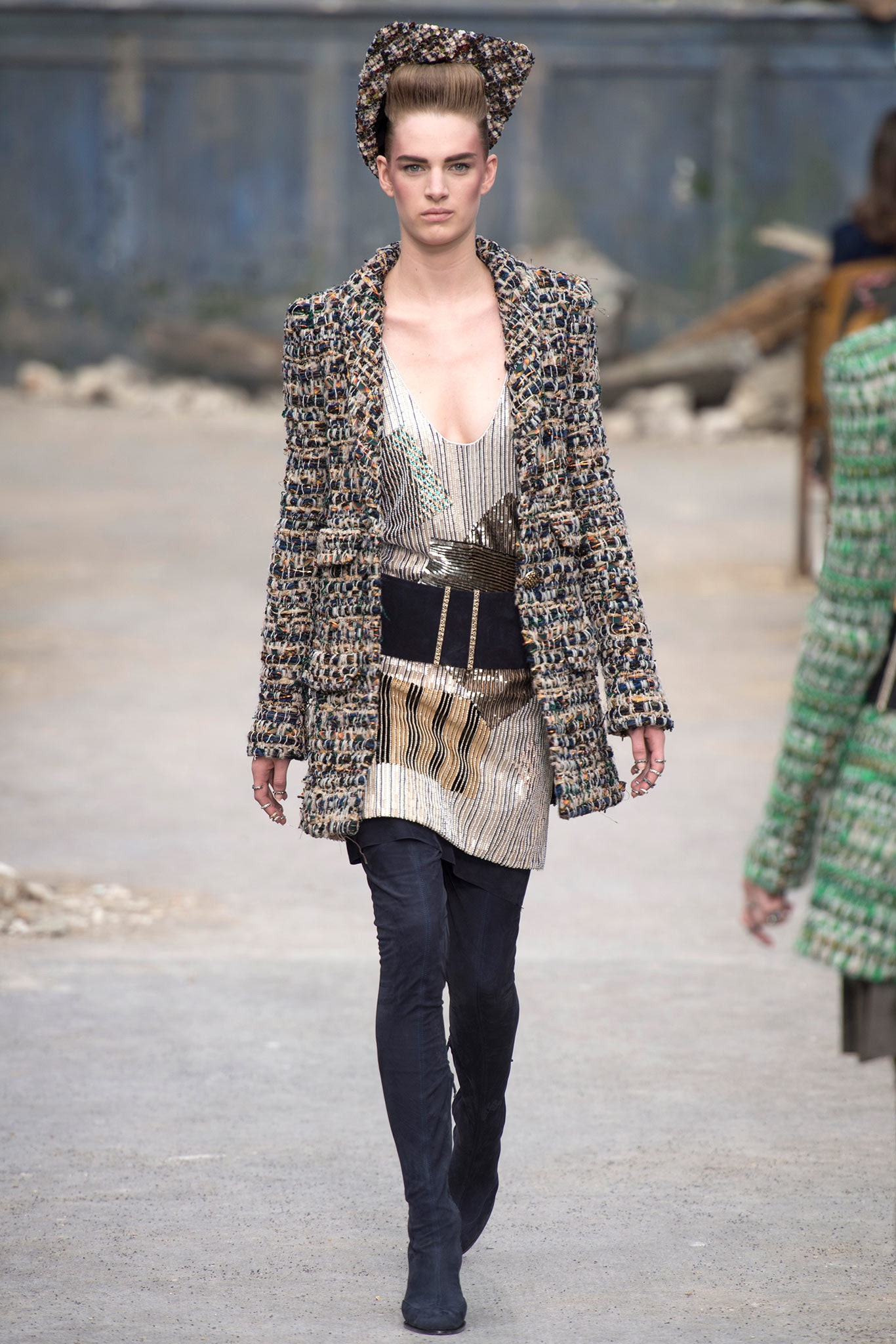 Chanel F/W 13 Couture Look 10