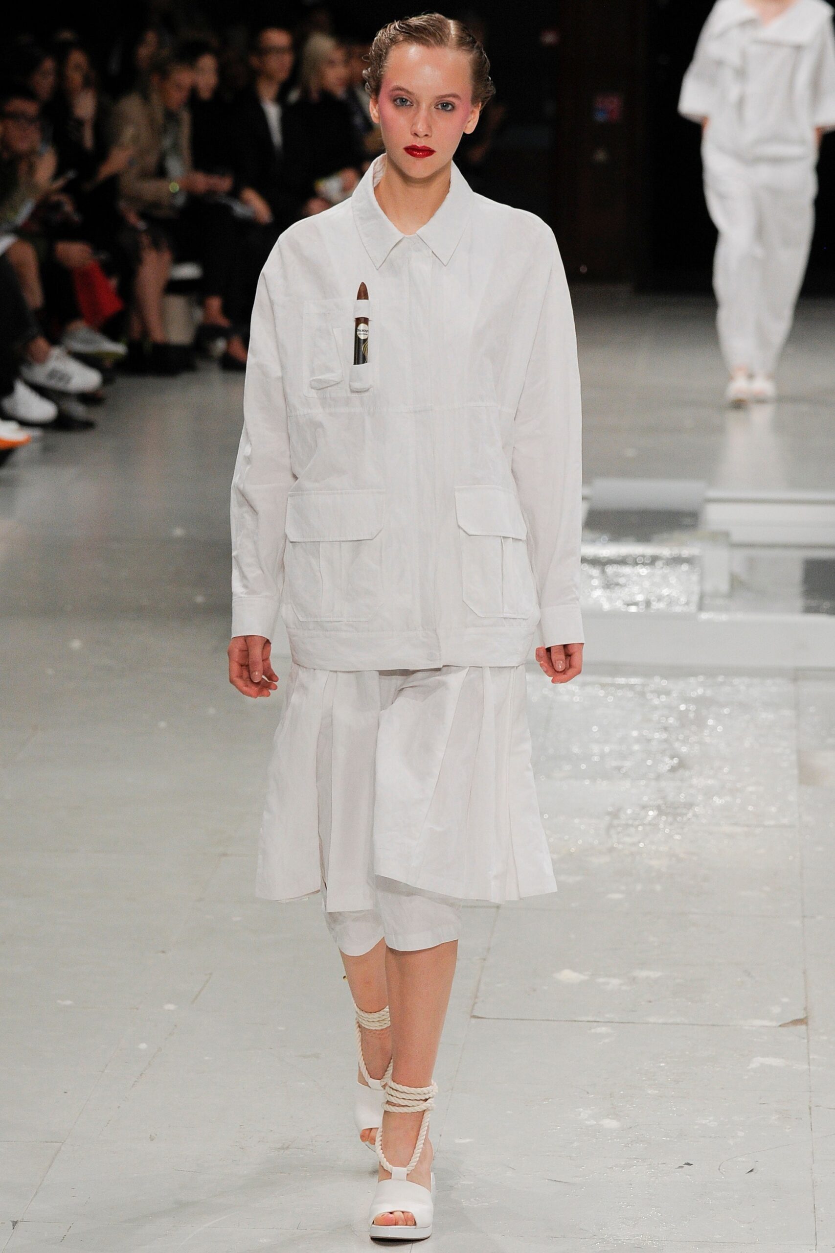 Chalayan S/S 16 Look 695