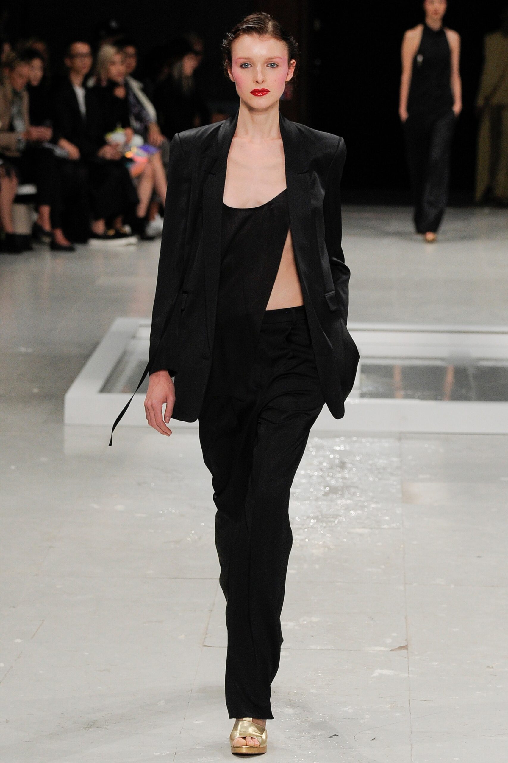 Chalayan S/S 16 Look 888