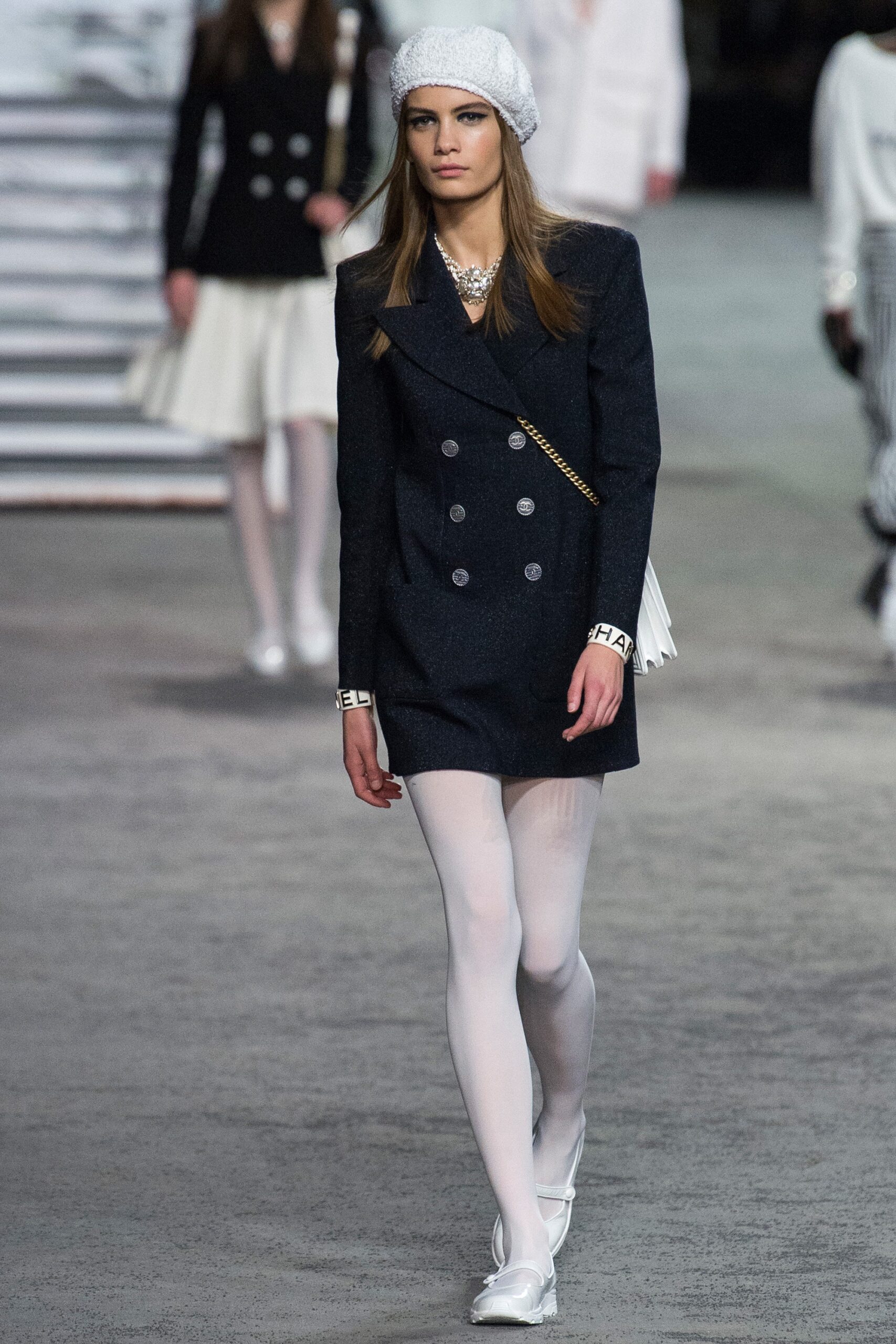 Chanel Resort 19 Look 3