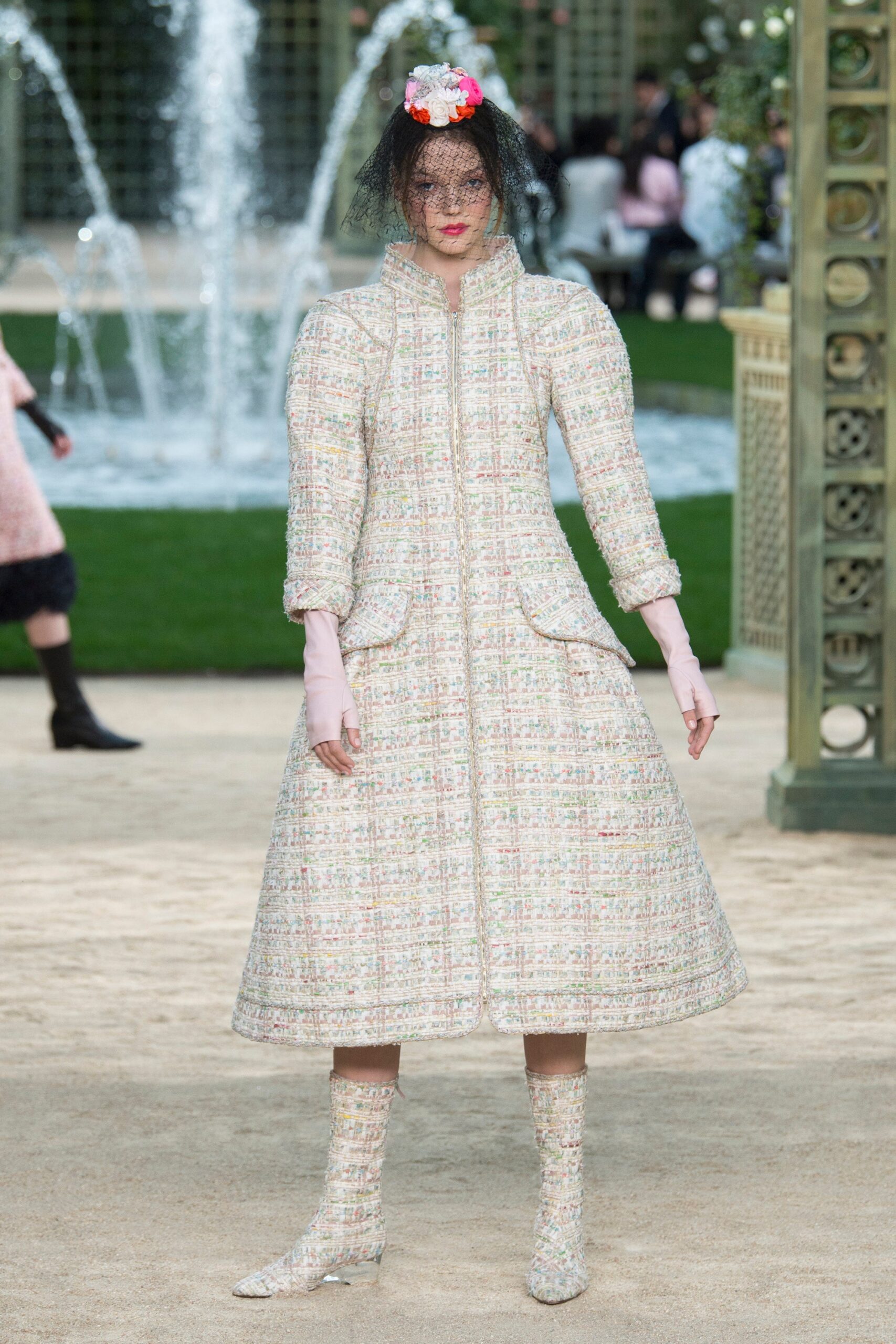Chanel S/S 18 Couture Look 110