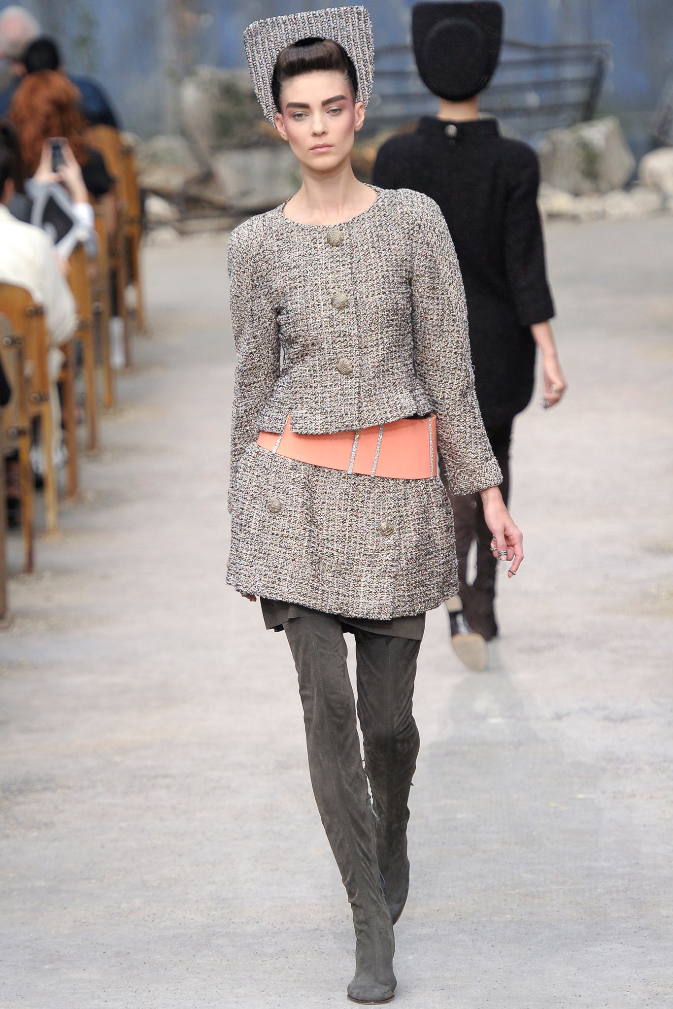 Chanel F/W 13 Couture Look 64