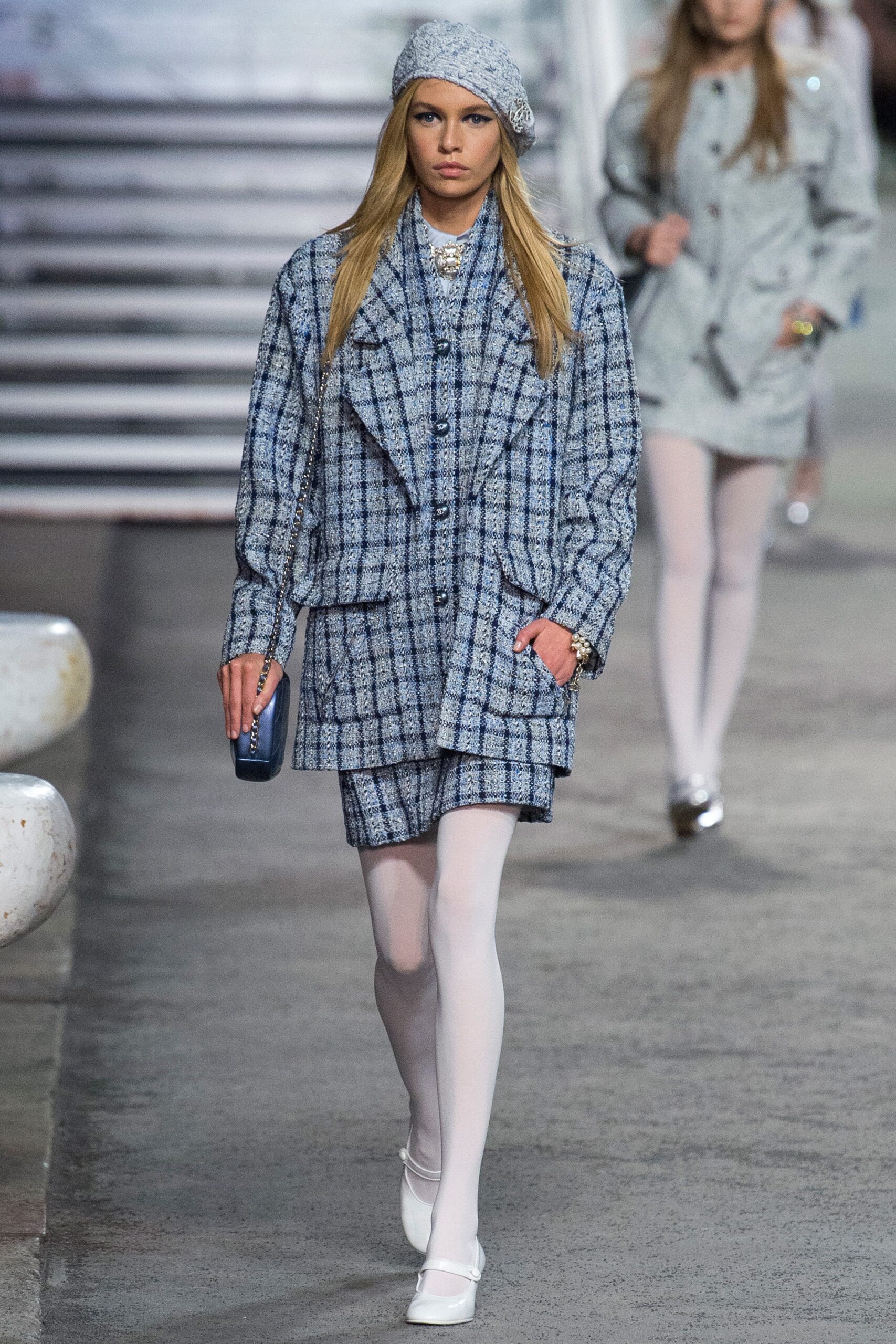 Chanel Resort 19 Look 7