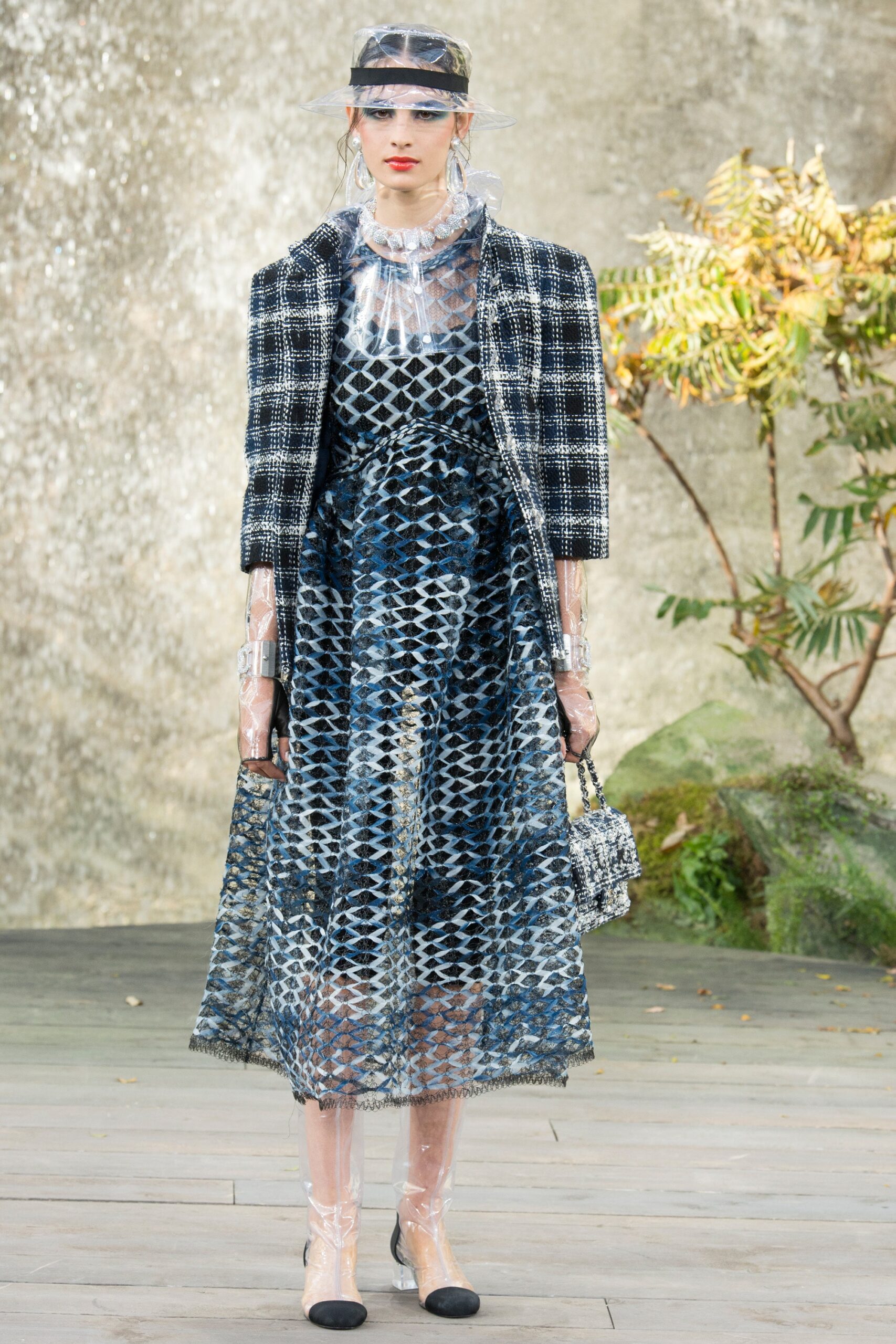 Chanel S/S 18 Look 6