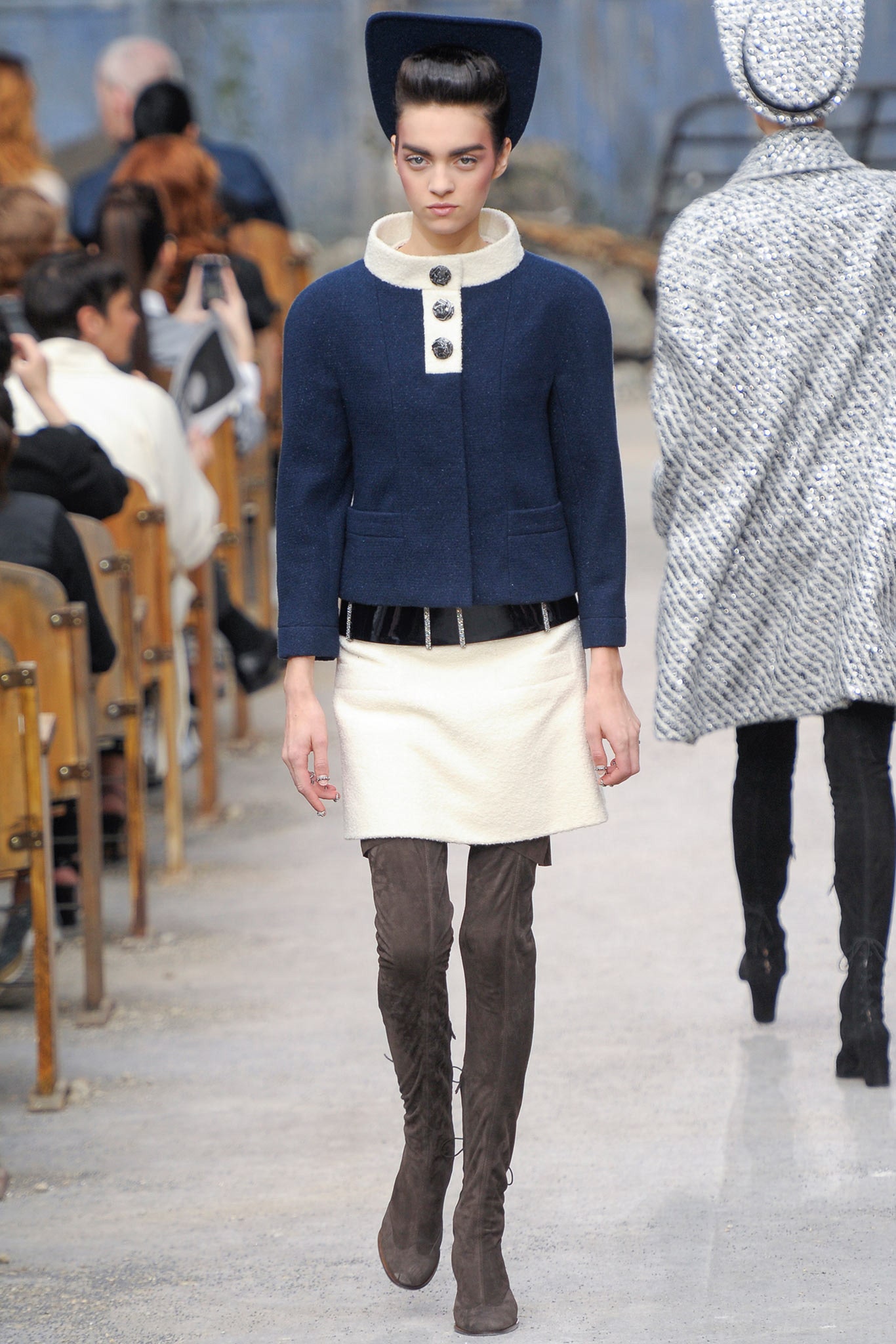 Chanel F/W 13 Couture Look 76