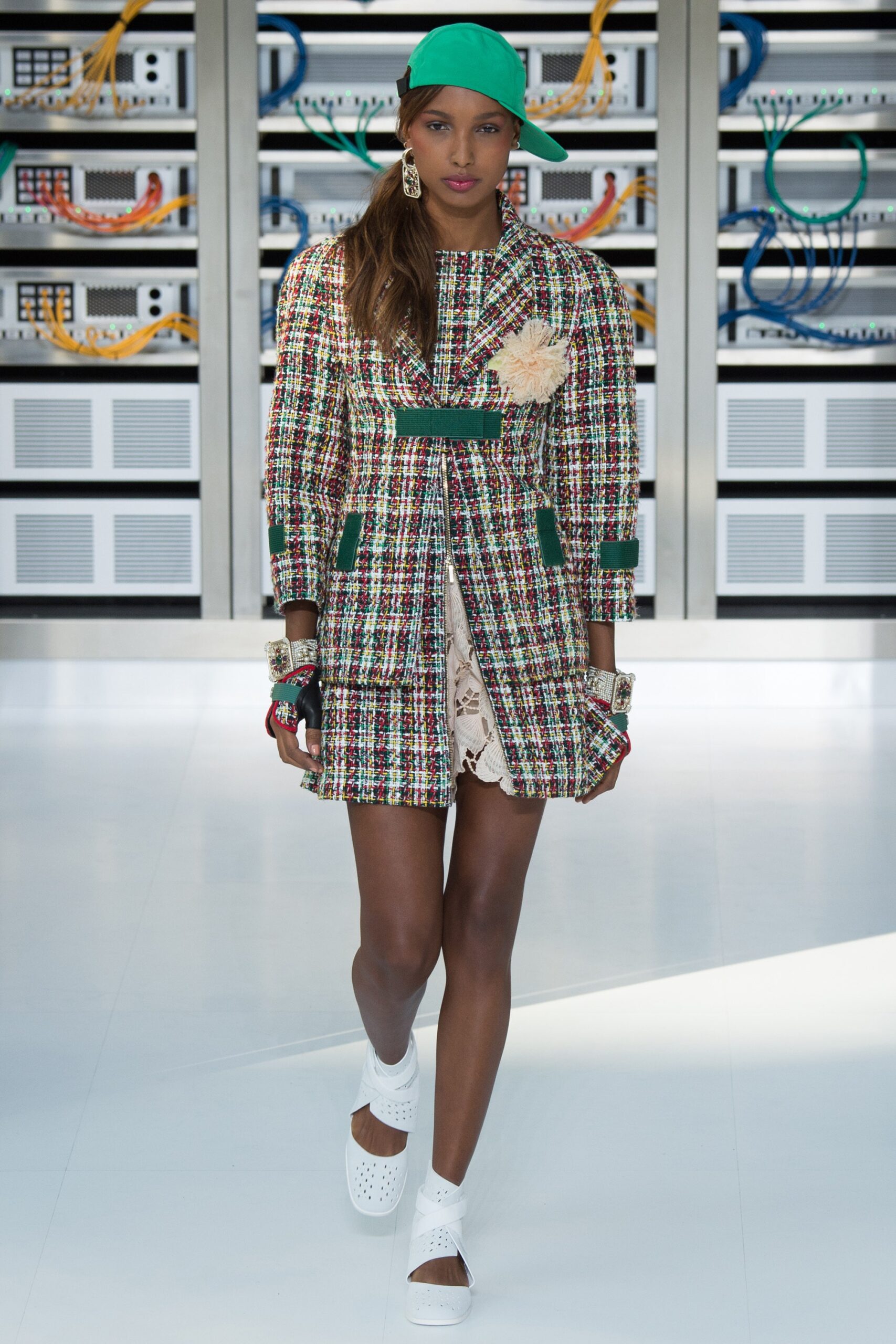 Chanel S/S 17 Look 166