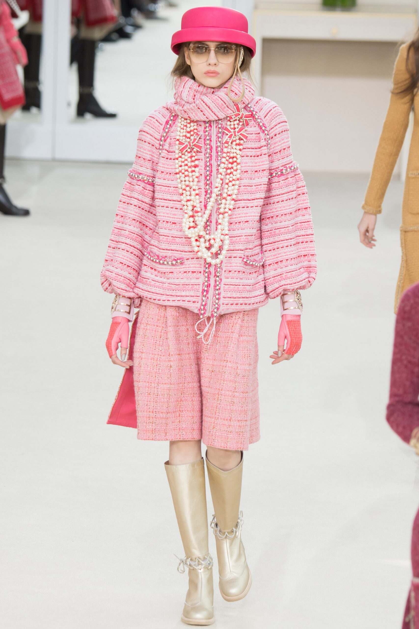 Chanel F/W 16 Look 198