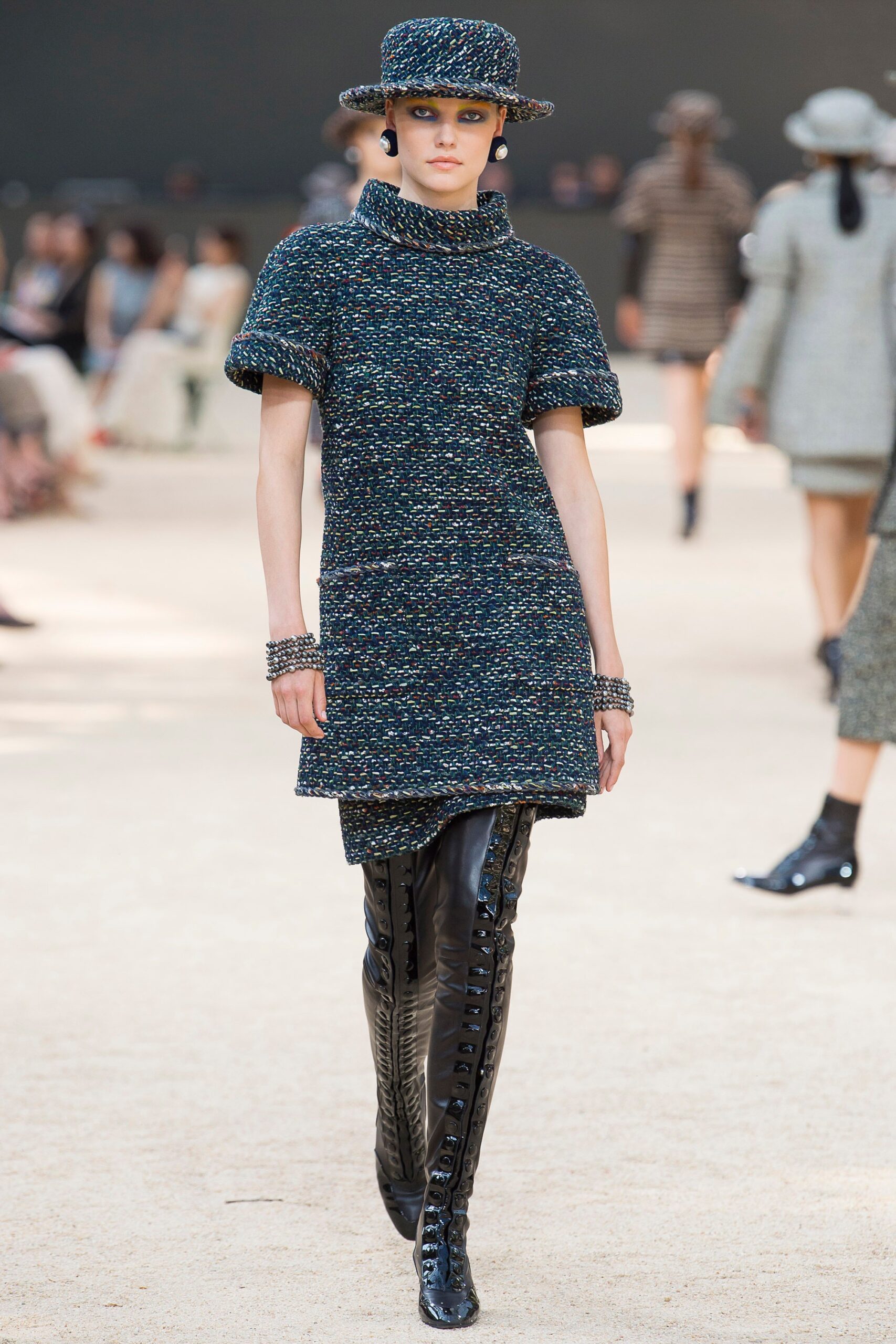 Chanel F/W 17 Couture Look 253
