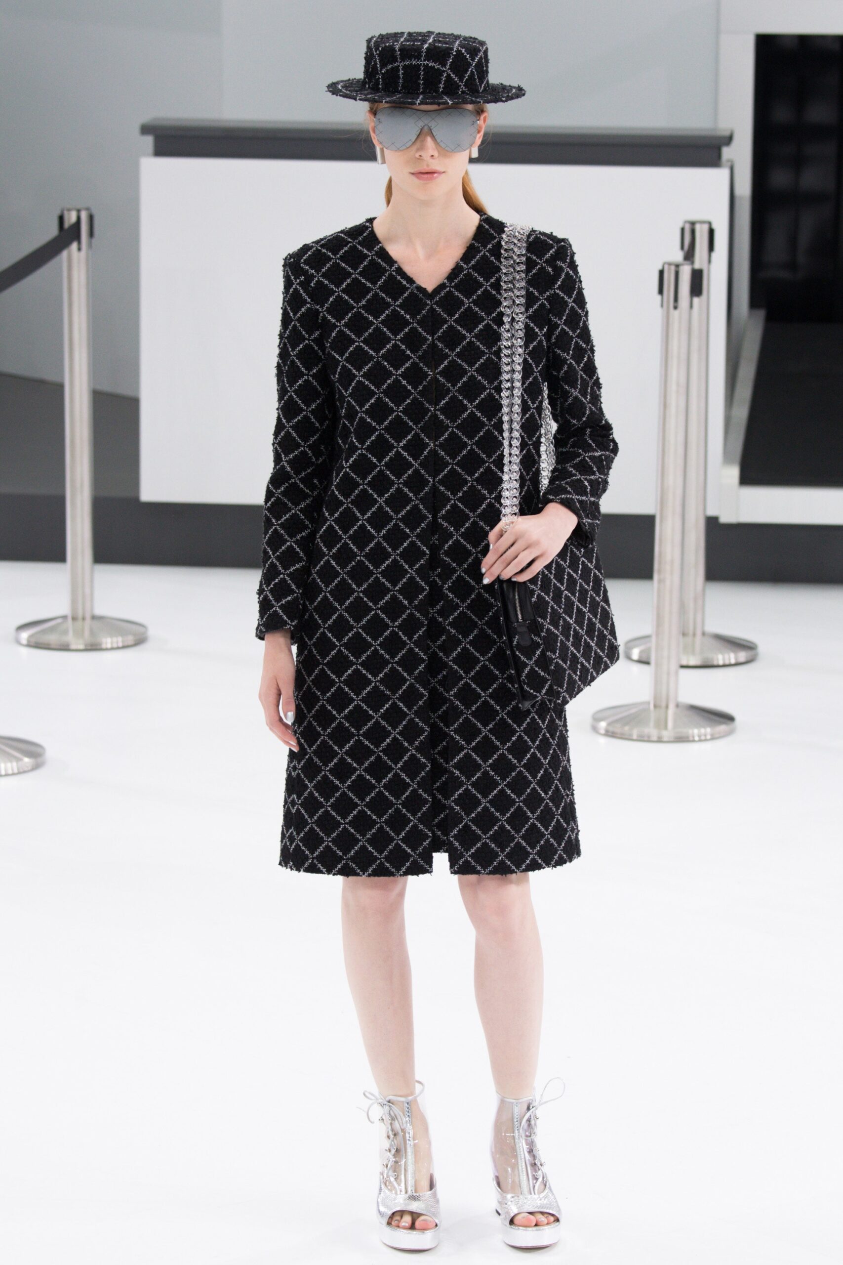 Chanel S/S 16 Look 453