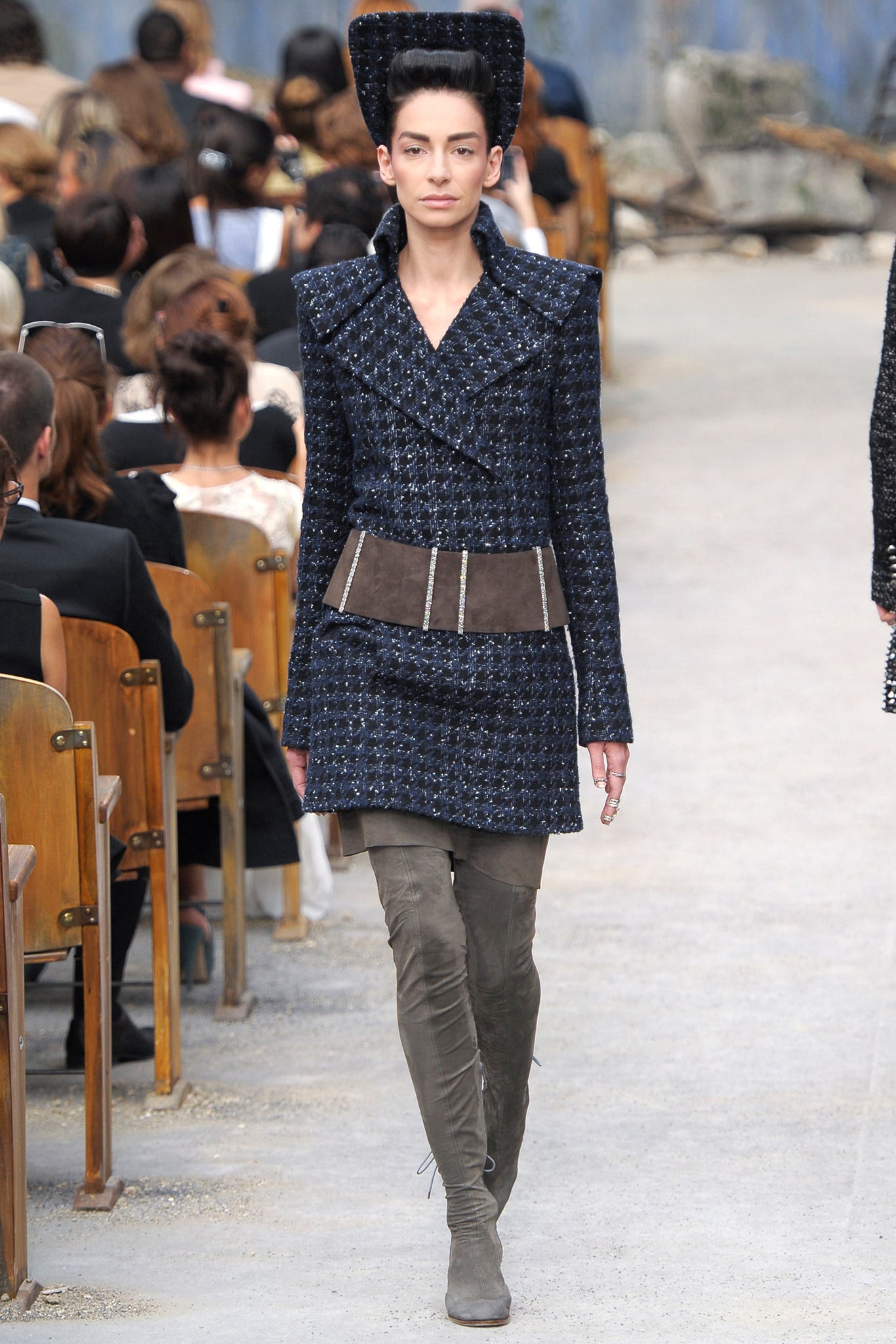 Chanel F/W 13 Couture Look 207