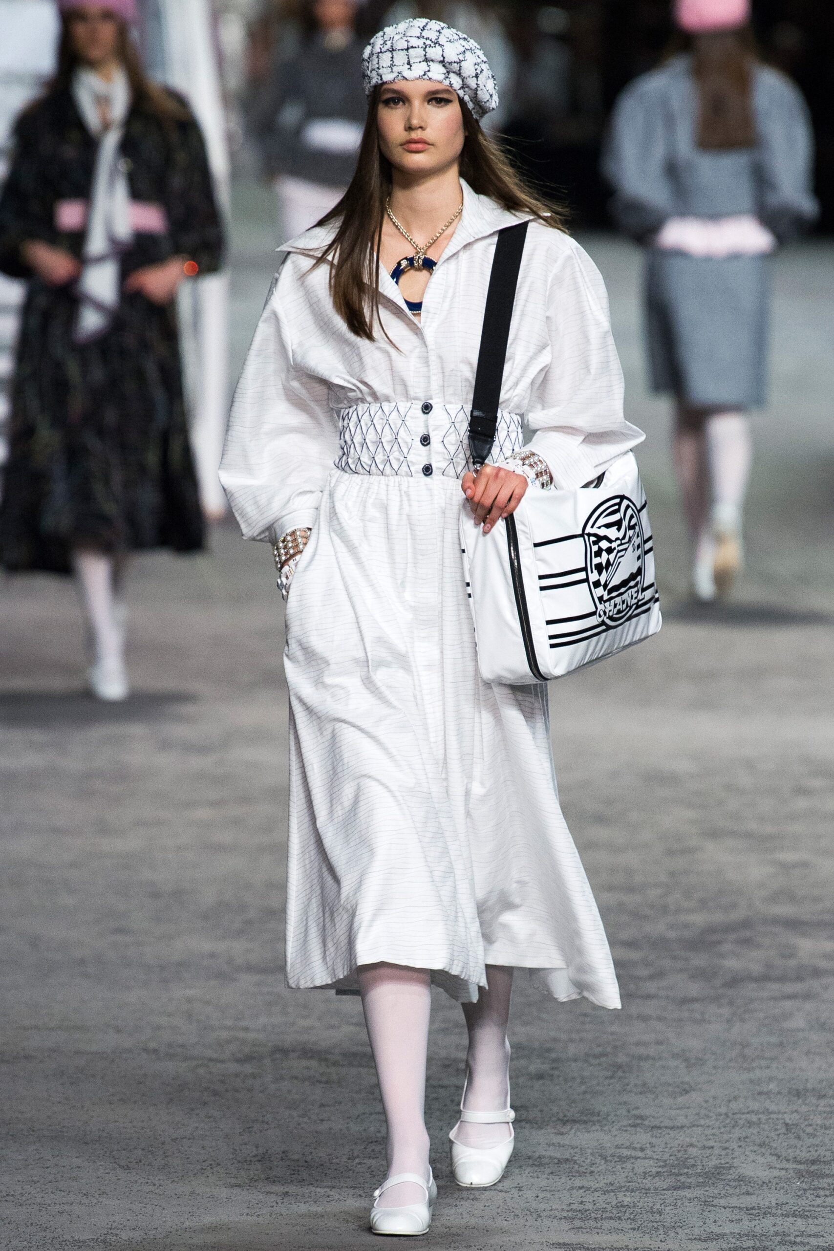 Chanel Resort 19 Look 15